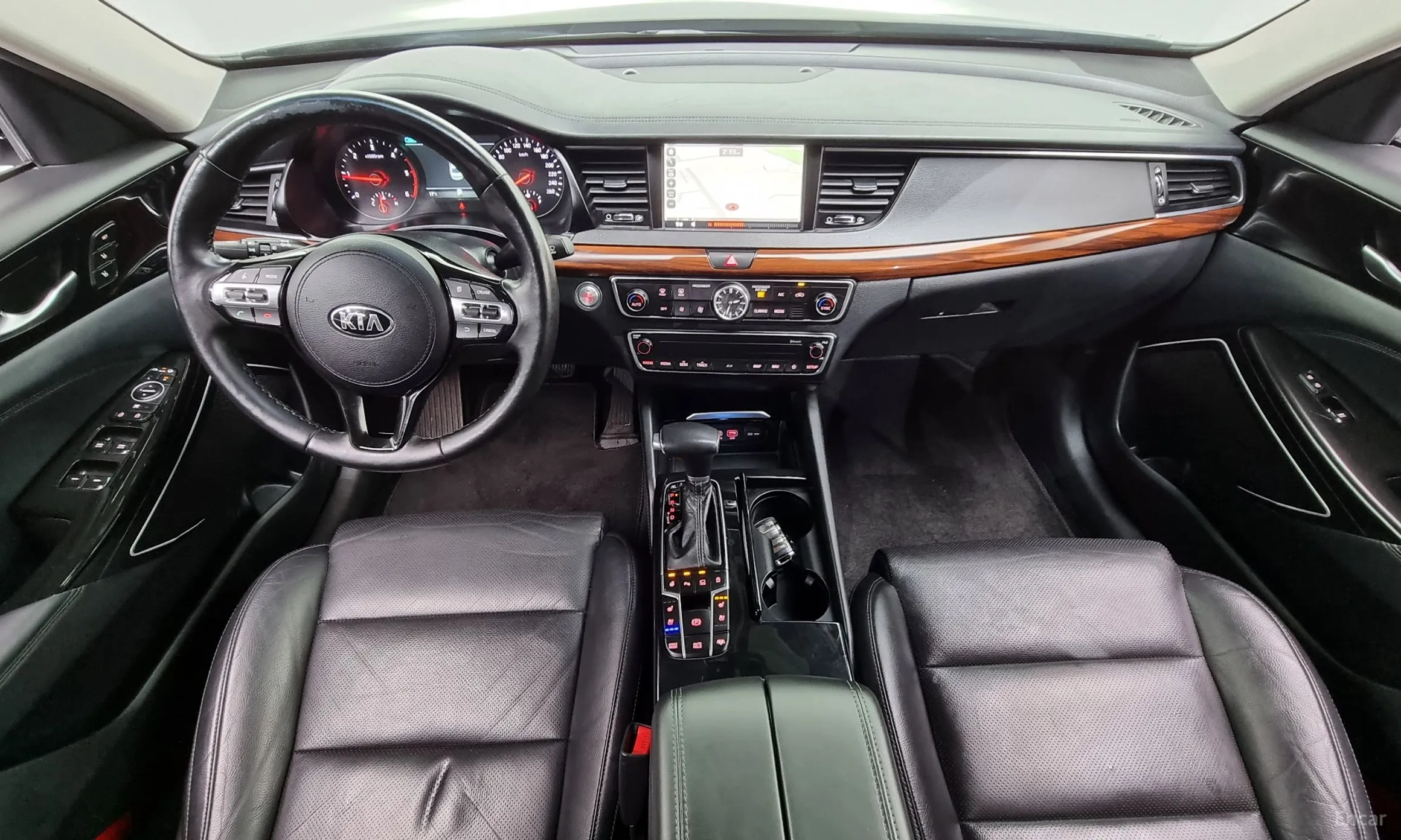 Kia K7 превью 4