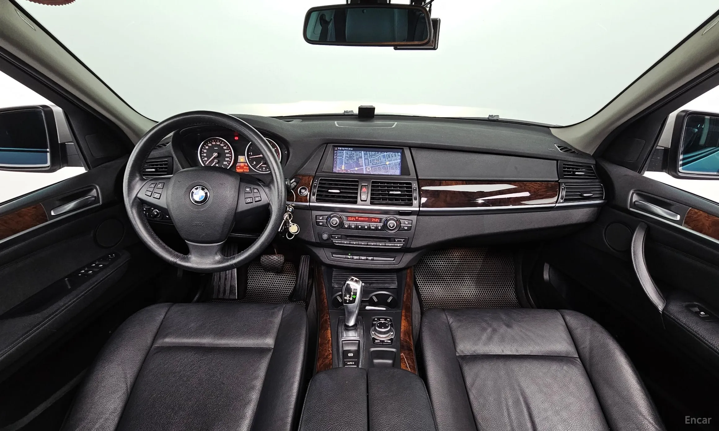 BMW X5 (E70) превью 4