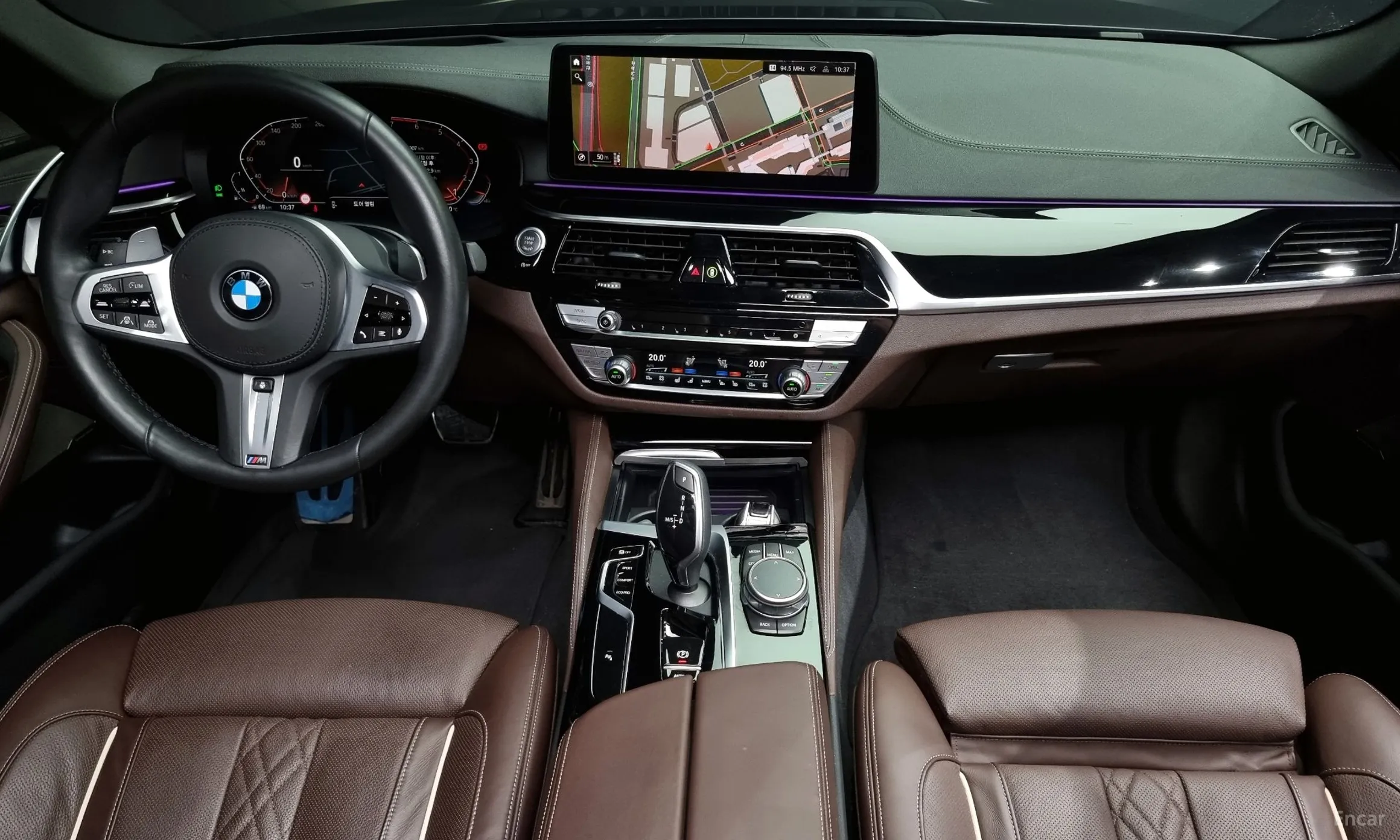 BMW 5 Series (G30) превью 4