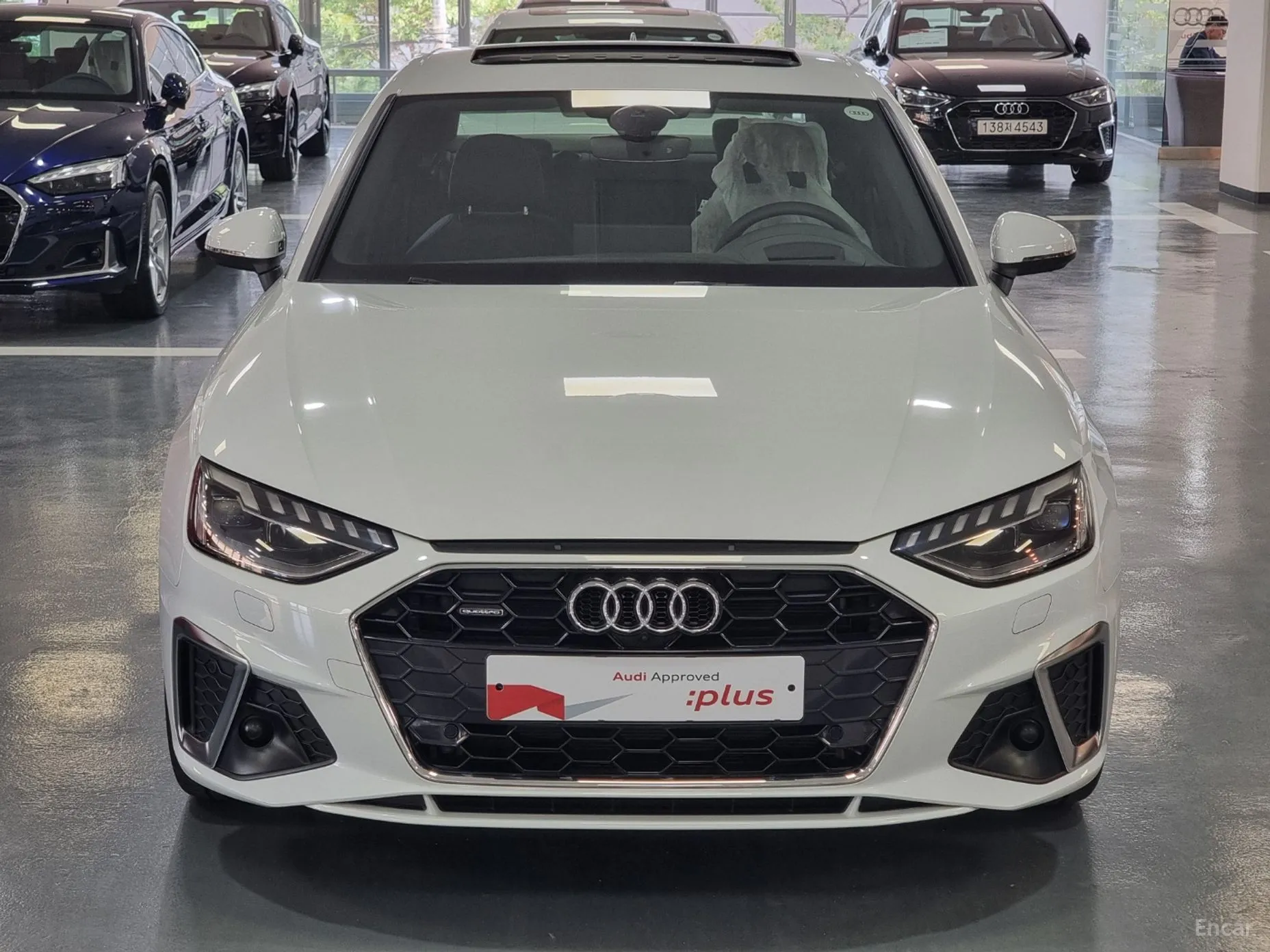 Audi A4 (B9)