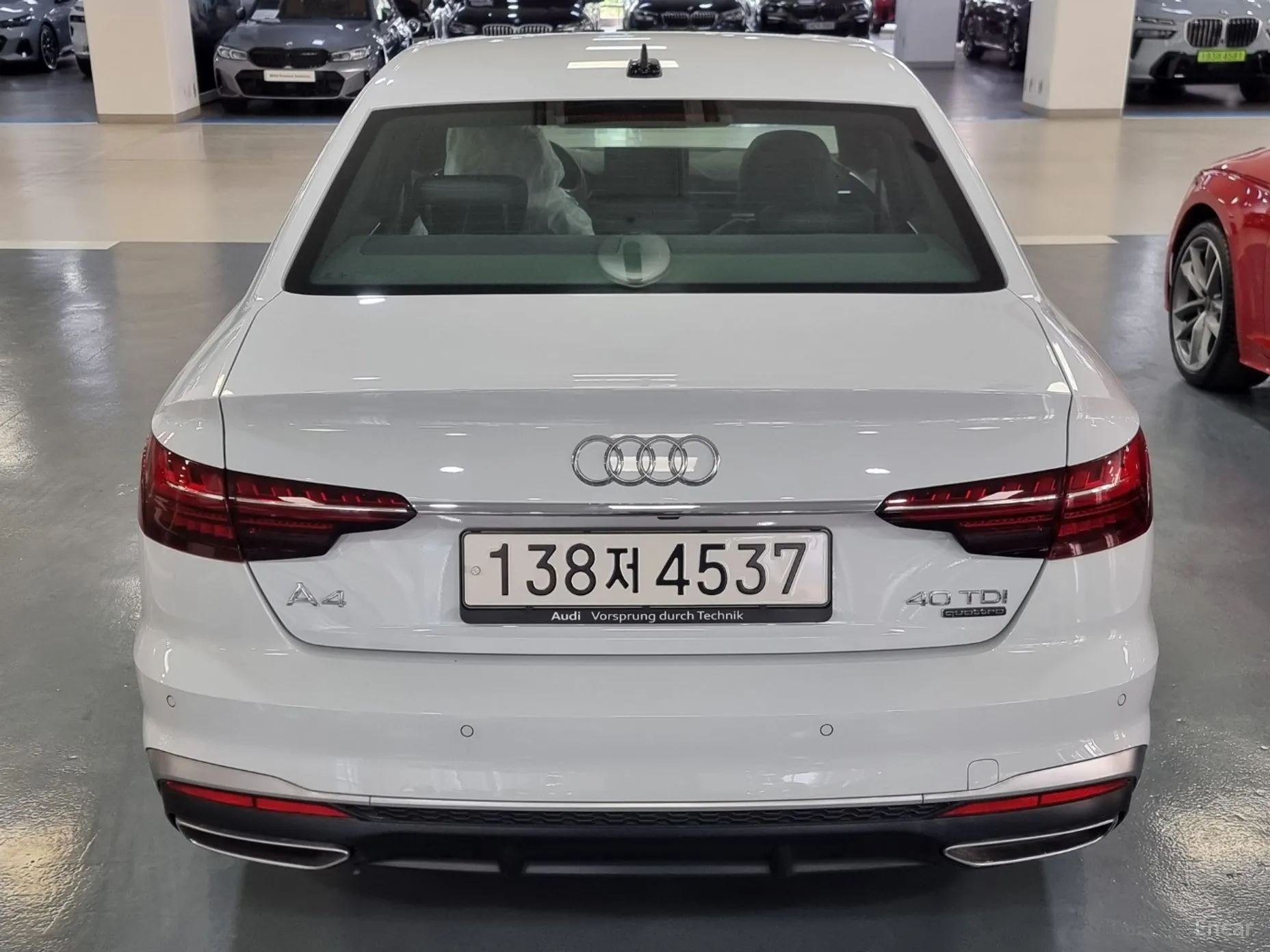 Audi A4 (B9) превью 3