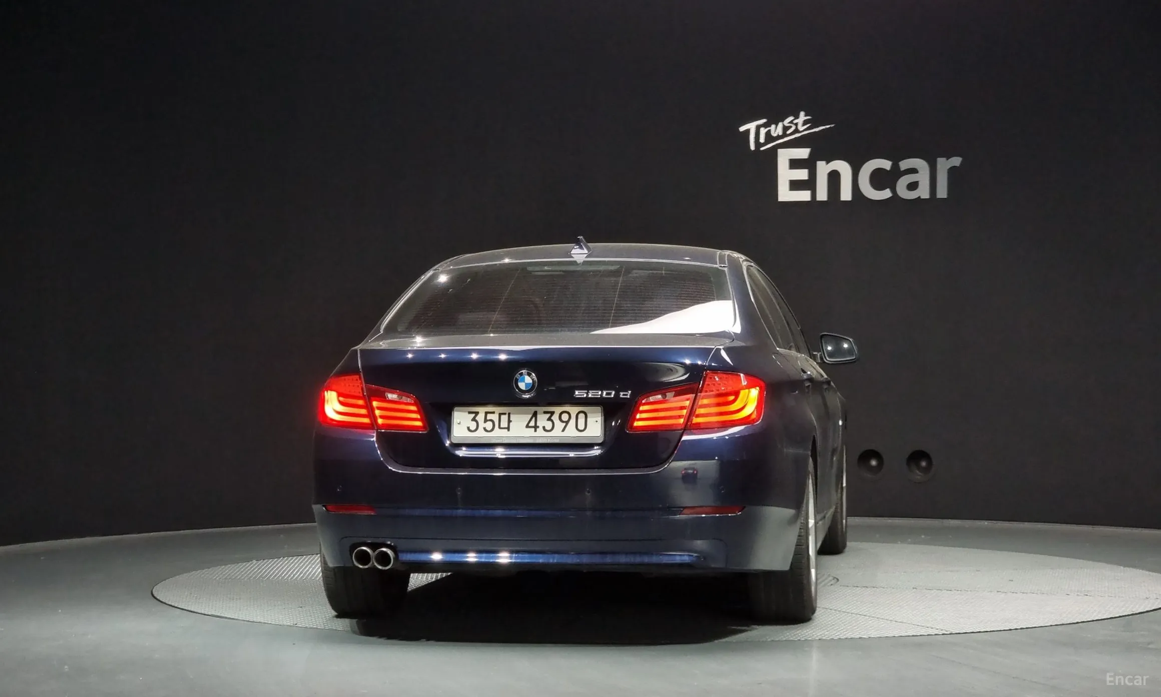 BMW 5 Series (F10) превью 3
