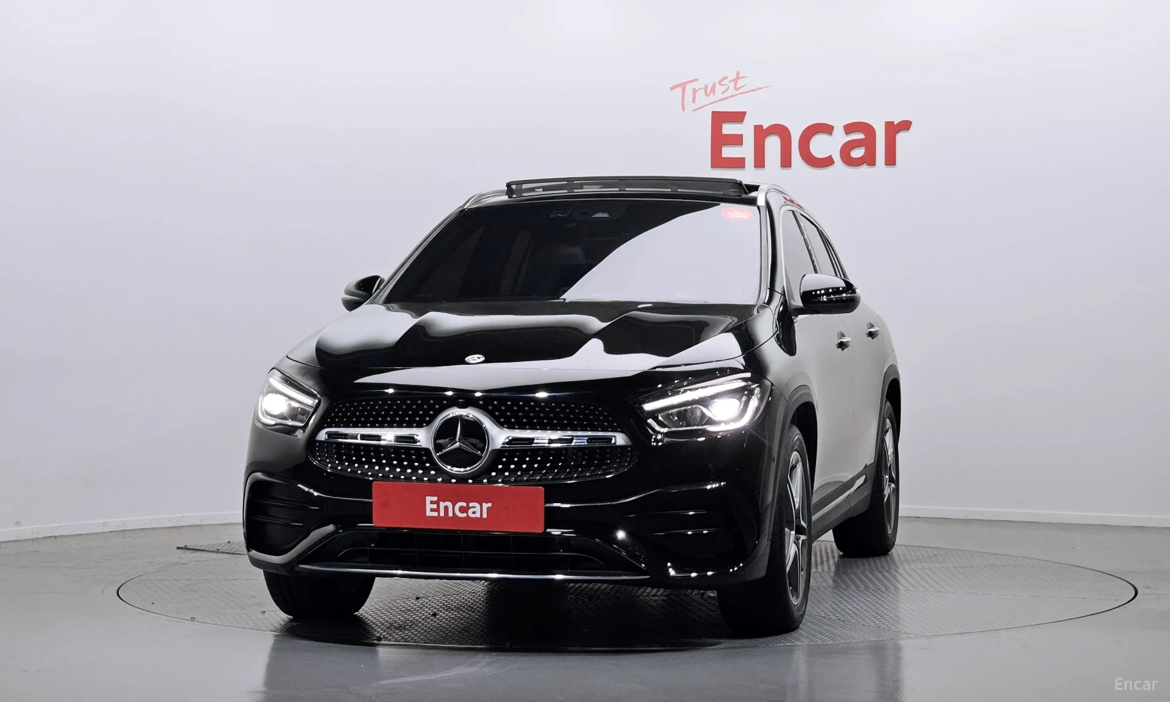 Mercedes Benz GLA-Class H247