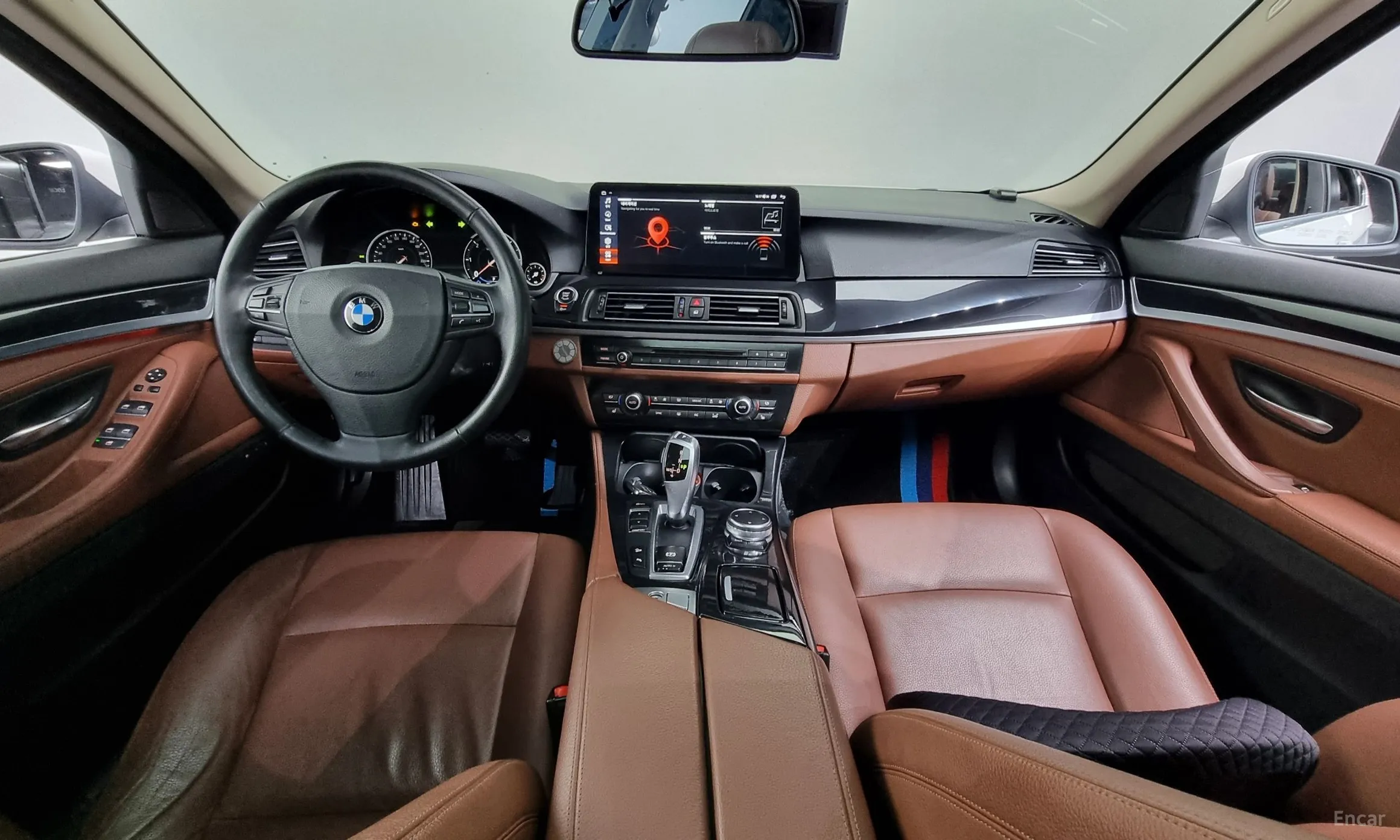 BMW 5 Series (F10) превью 4