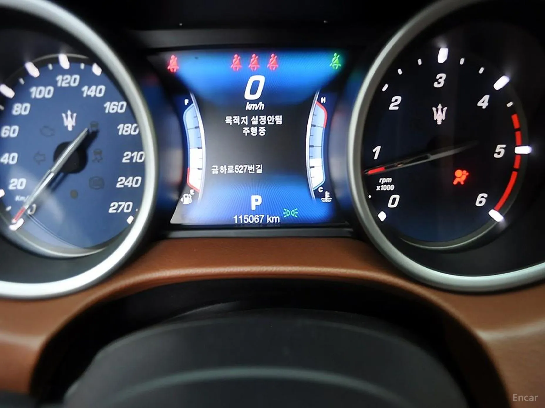Maserati Ghibli превью 8