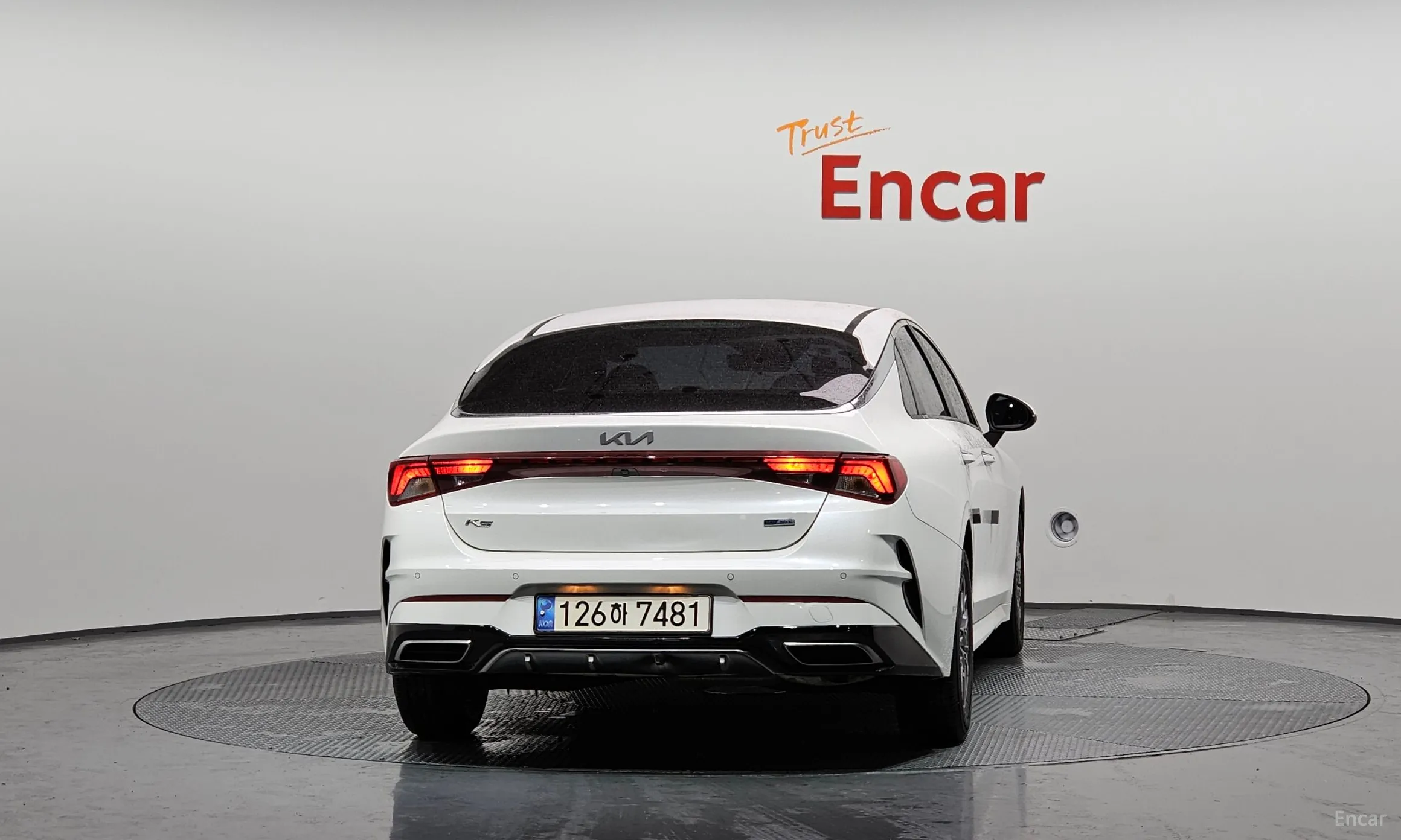 Kia K5 Hybrid 3rd Generation превью 3