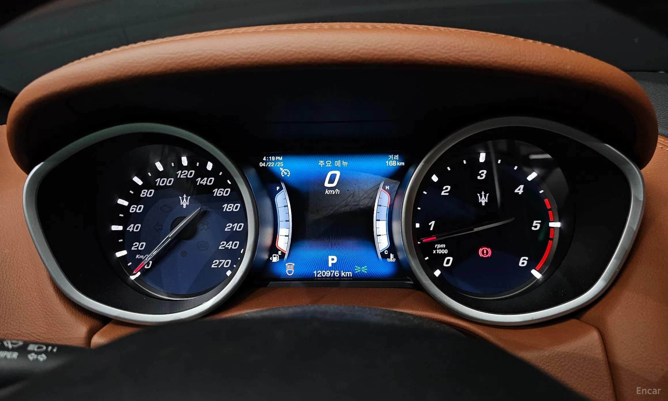 Maserati Ghibli превью 8