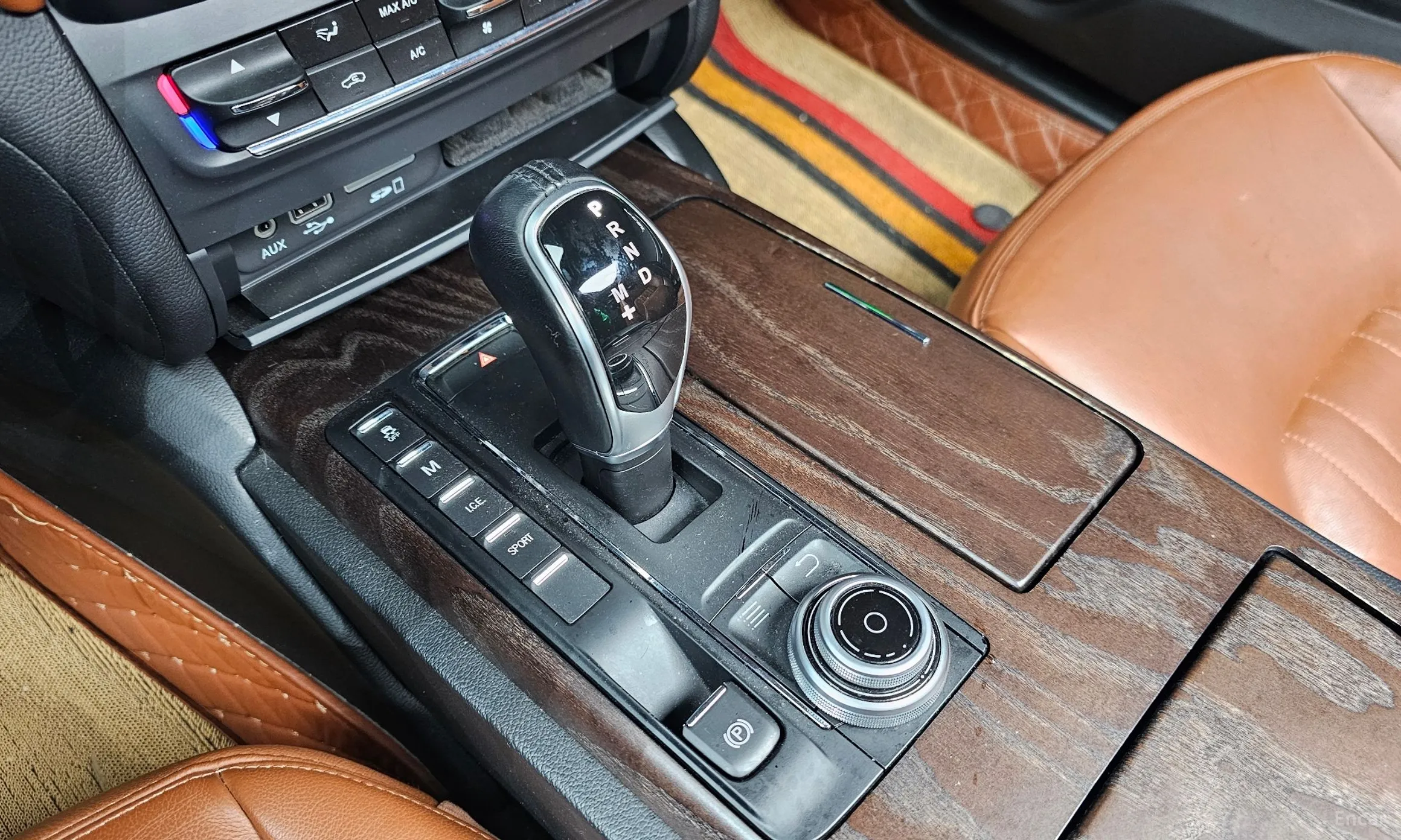 Maserati Ghibli превью 9
