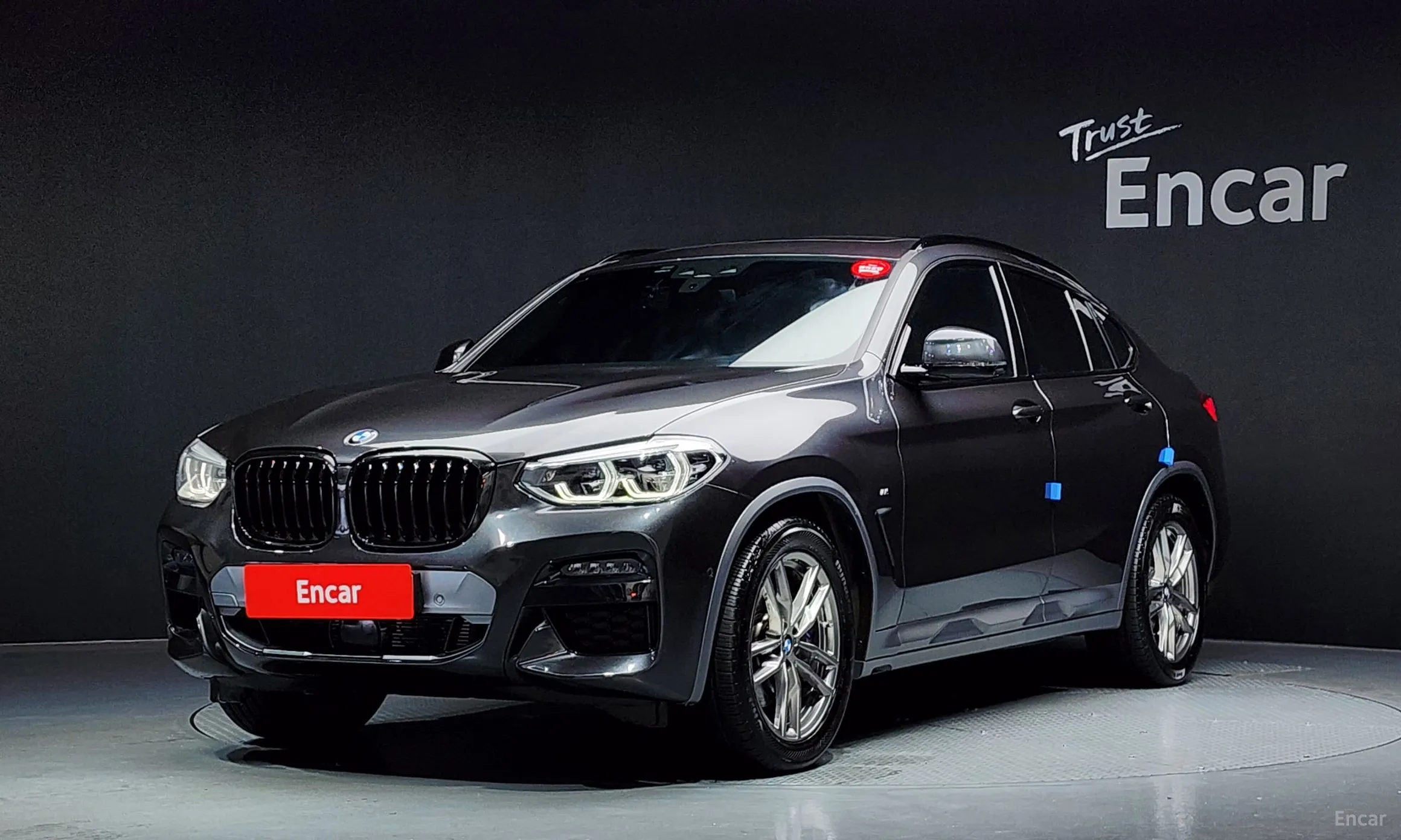 X4 (G02)