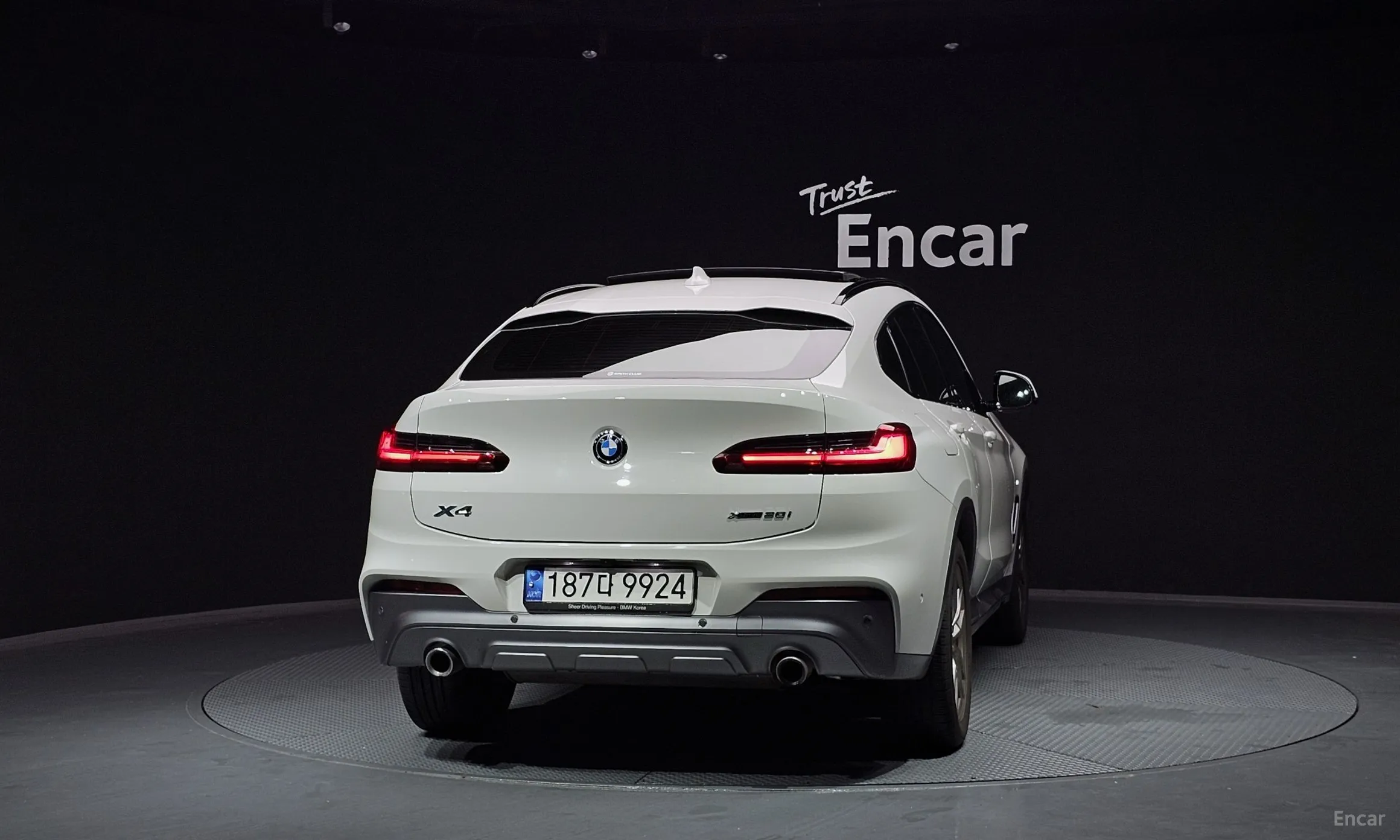 BMW X4 (G02) превью 3