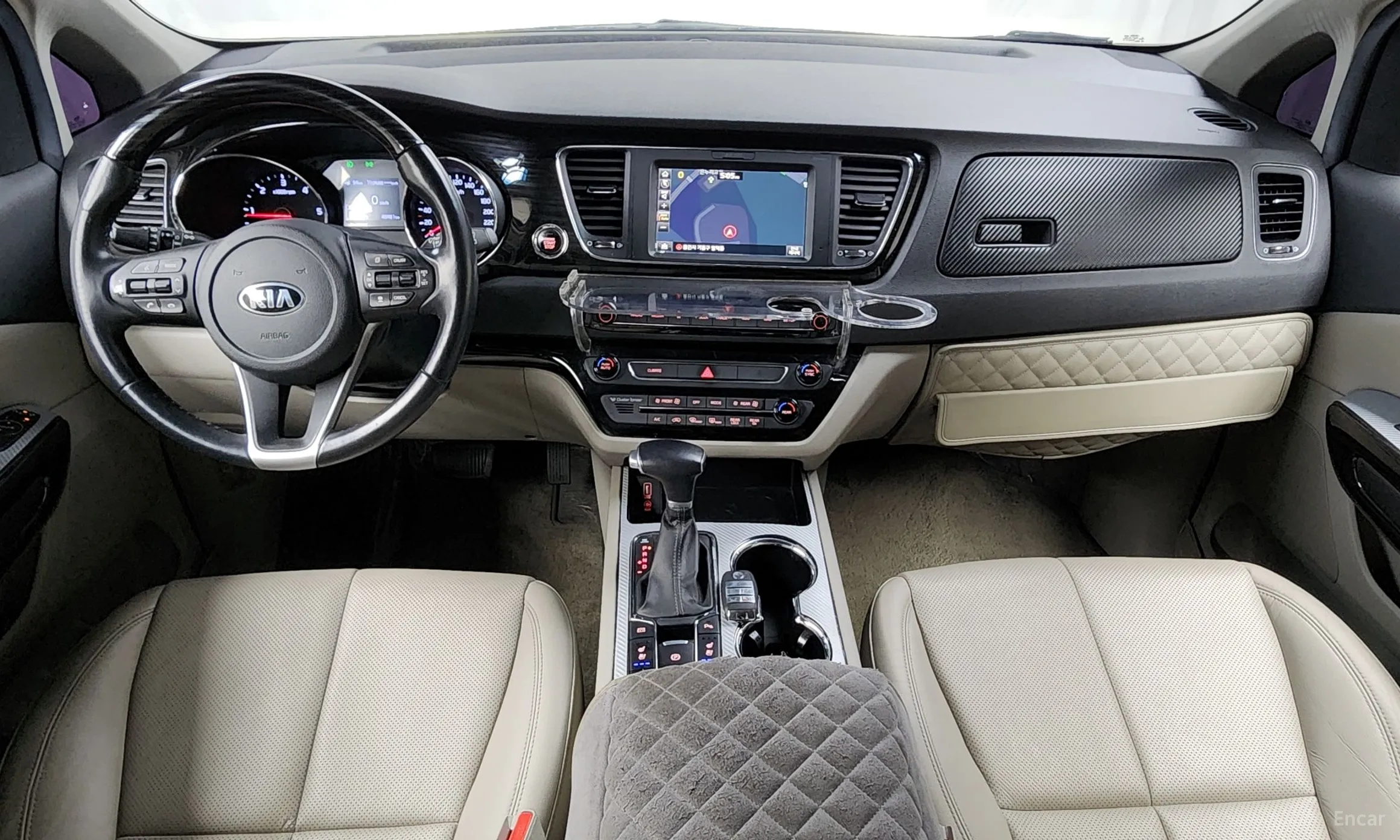 Kia Carnival превью 4