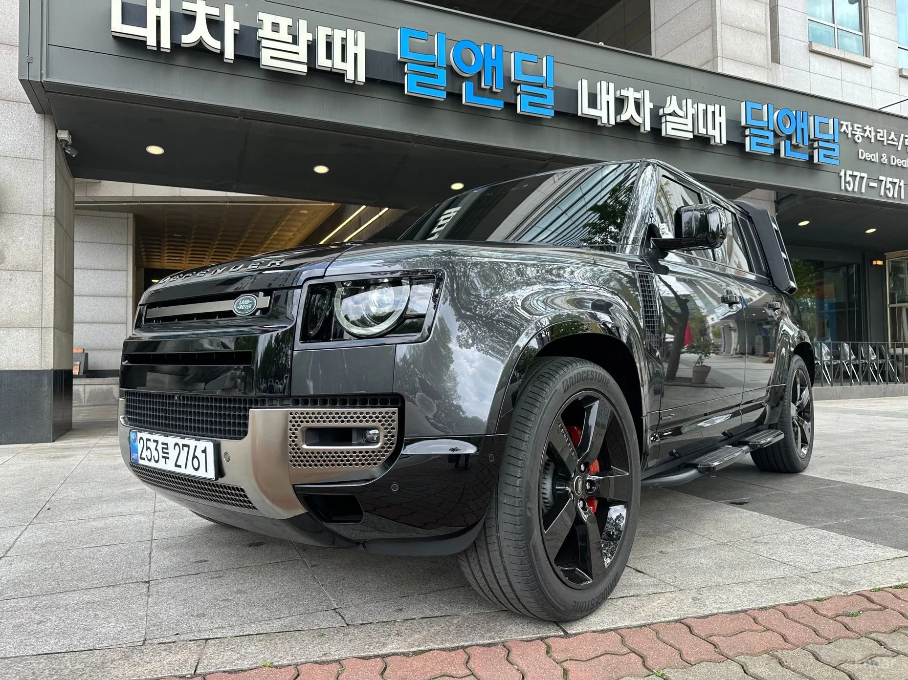 Land Rover Defender (L663)