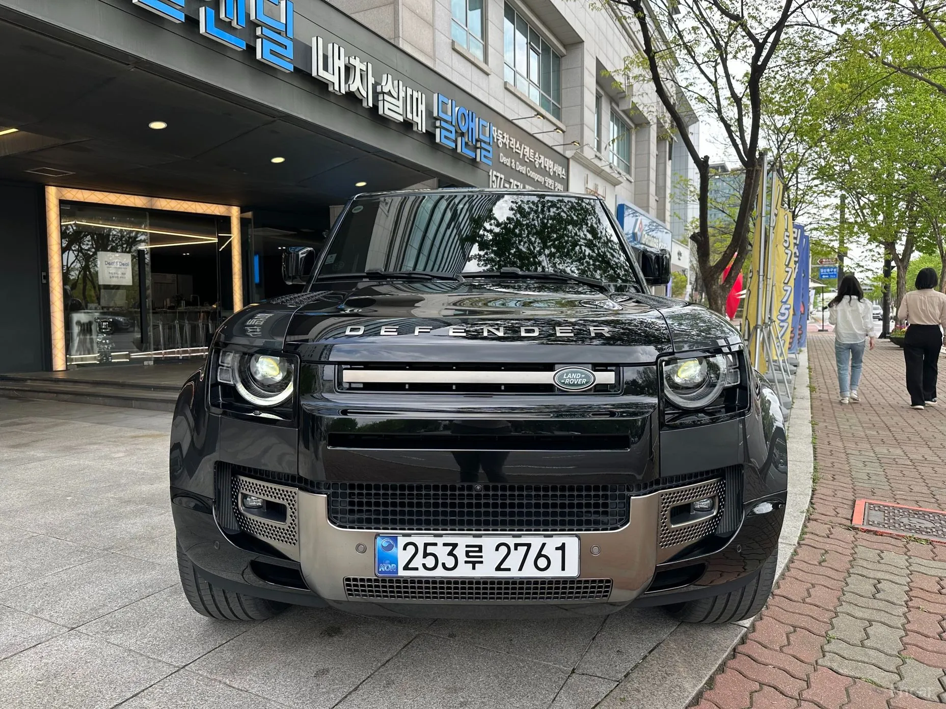 Land Rover Defender (L663)