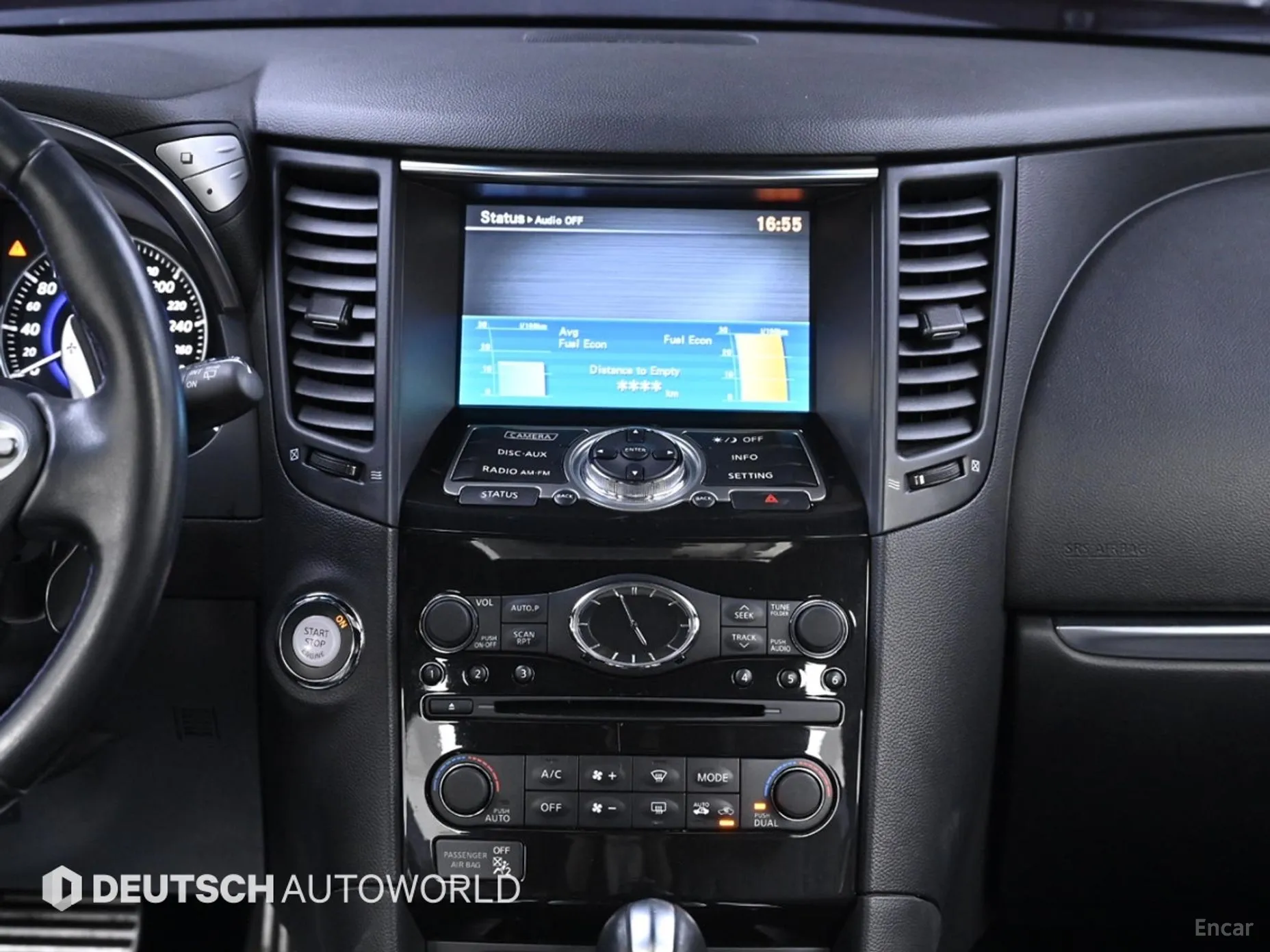 Infiniti QX70 превью 14
