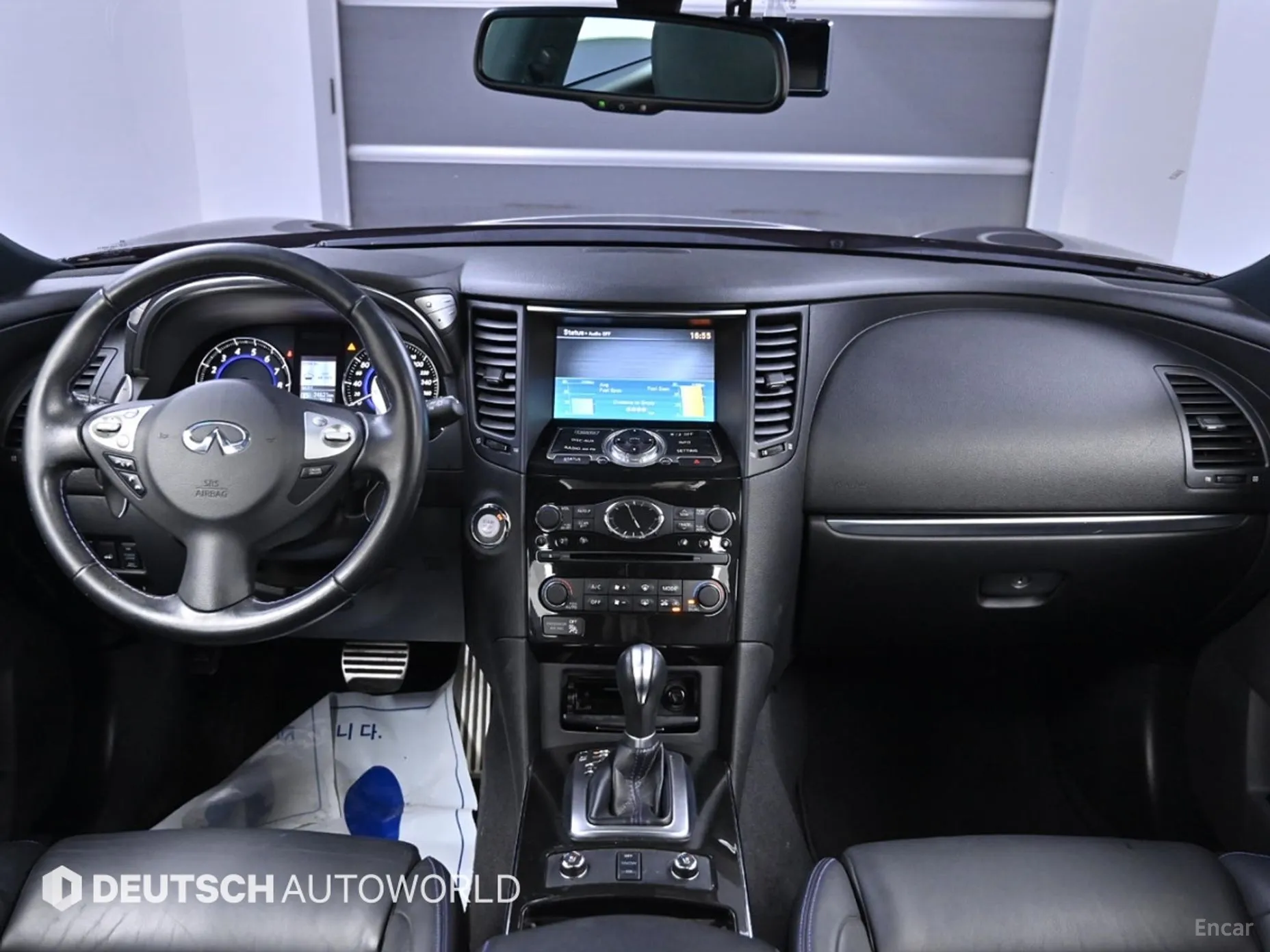 Infiniti QX70 превью 7