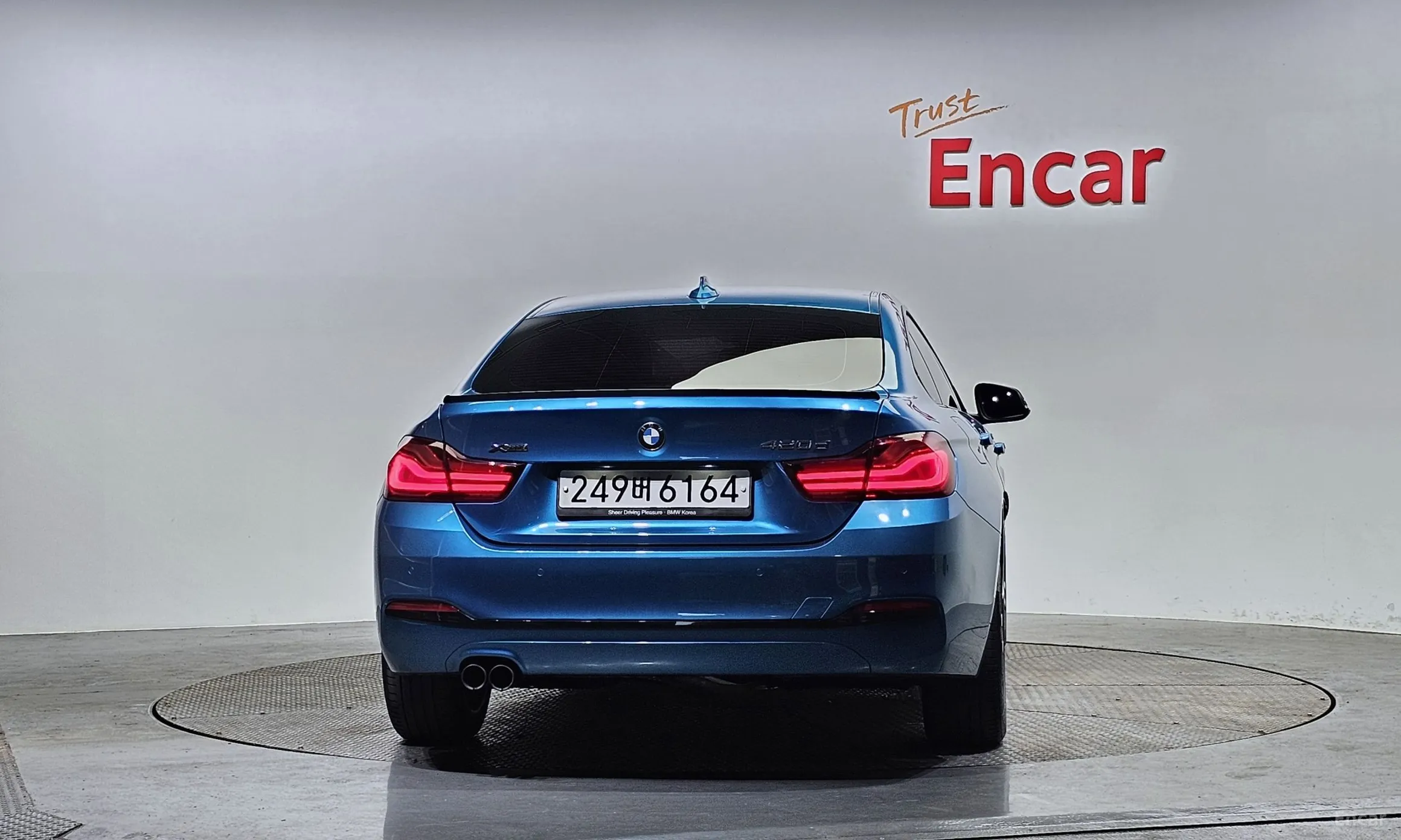 BMW Series 4 (F32) превью 3