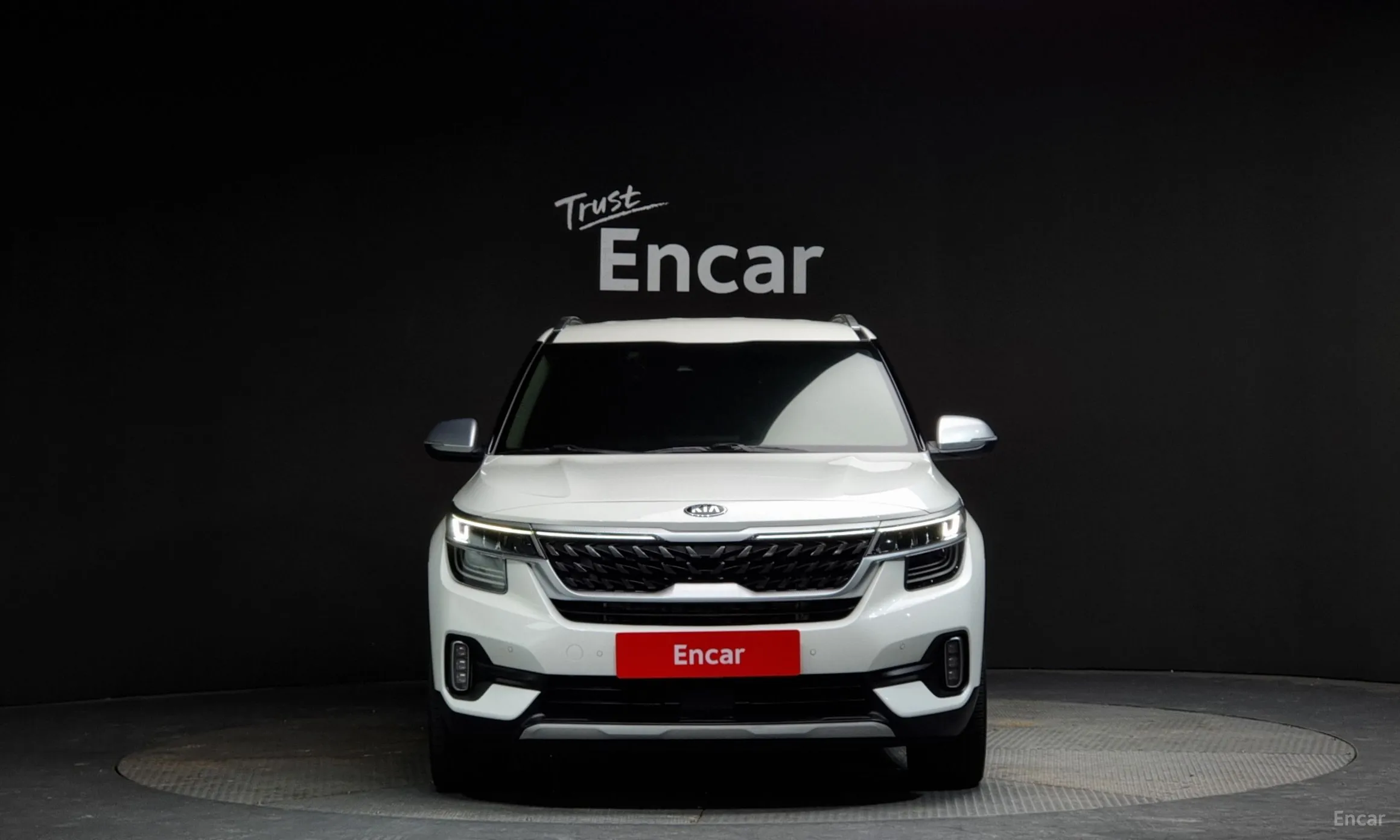 Kia Seltos превью 2