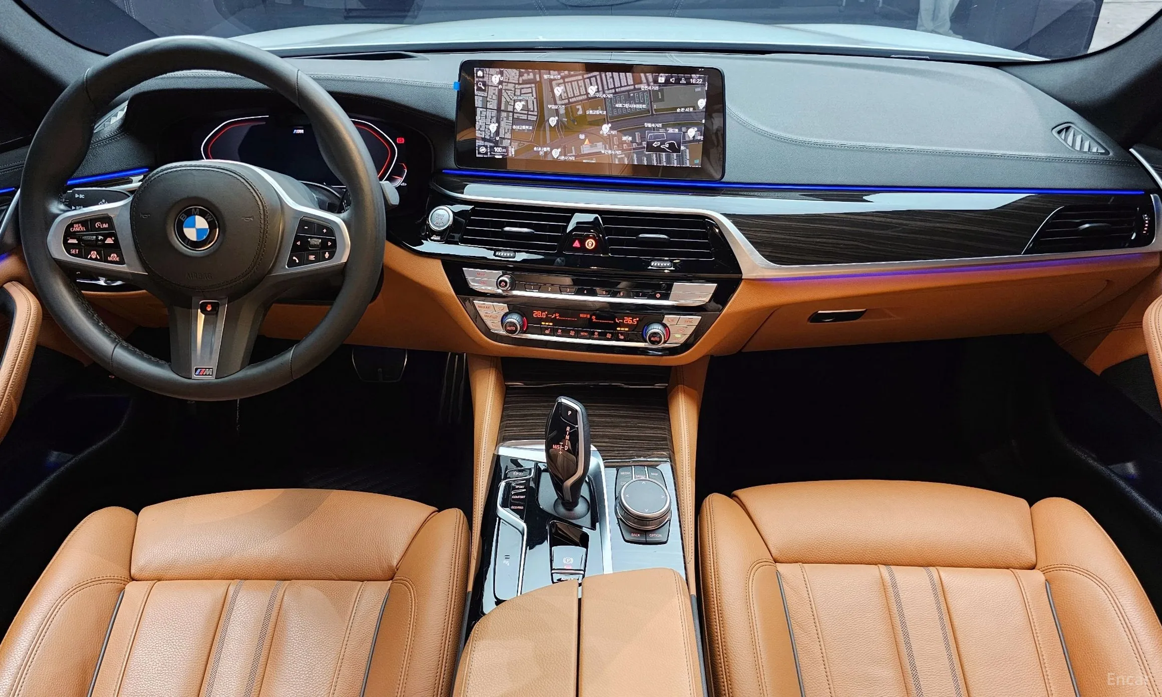 BMW 5 Series (G30) превью 4