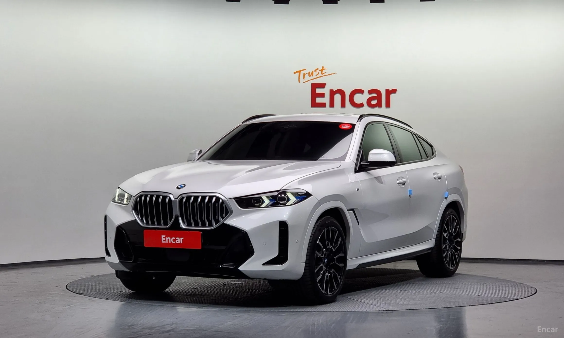 X6 (G06)