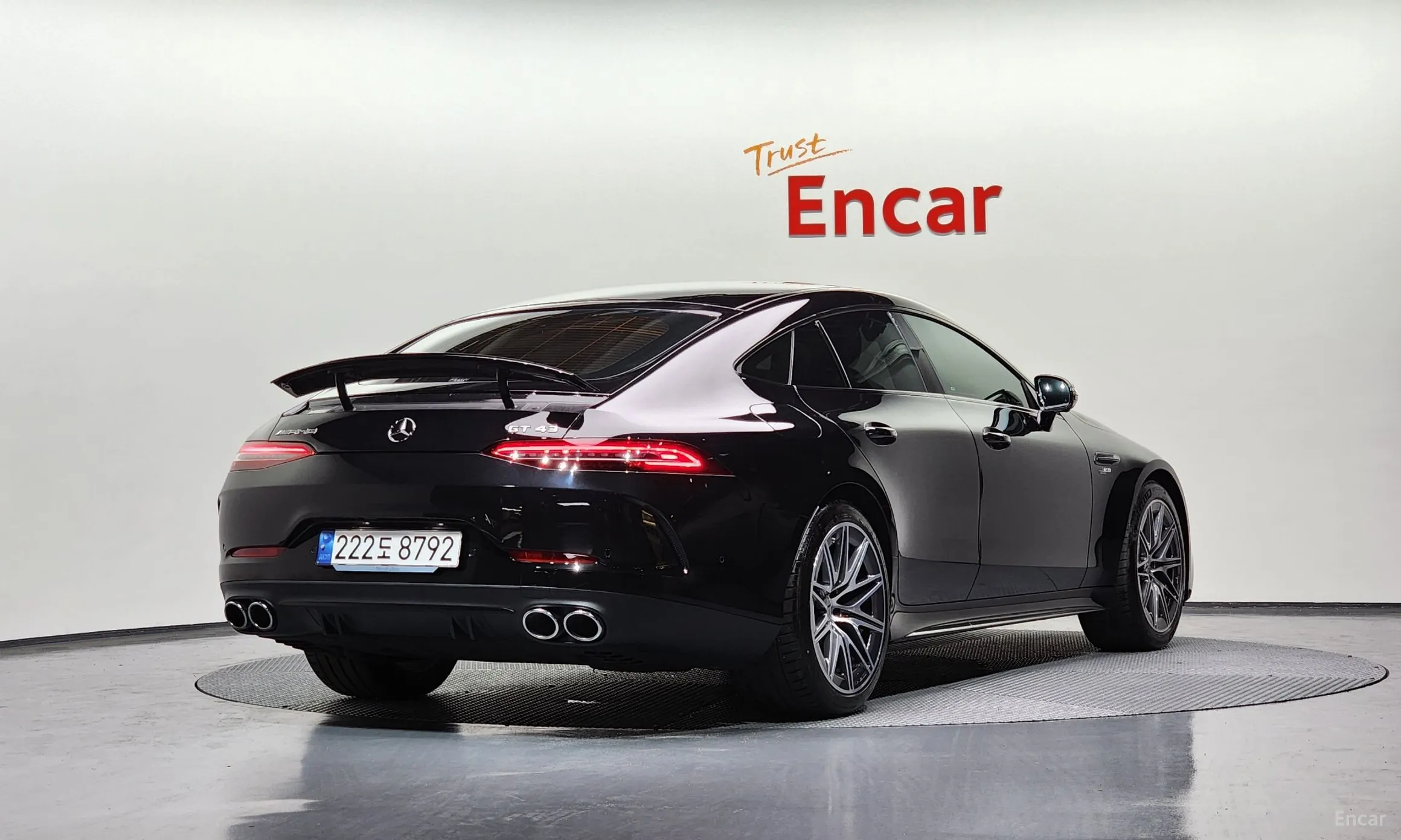 Mercedes Benz AMG GT превью 2