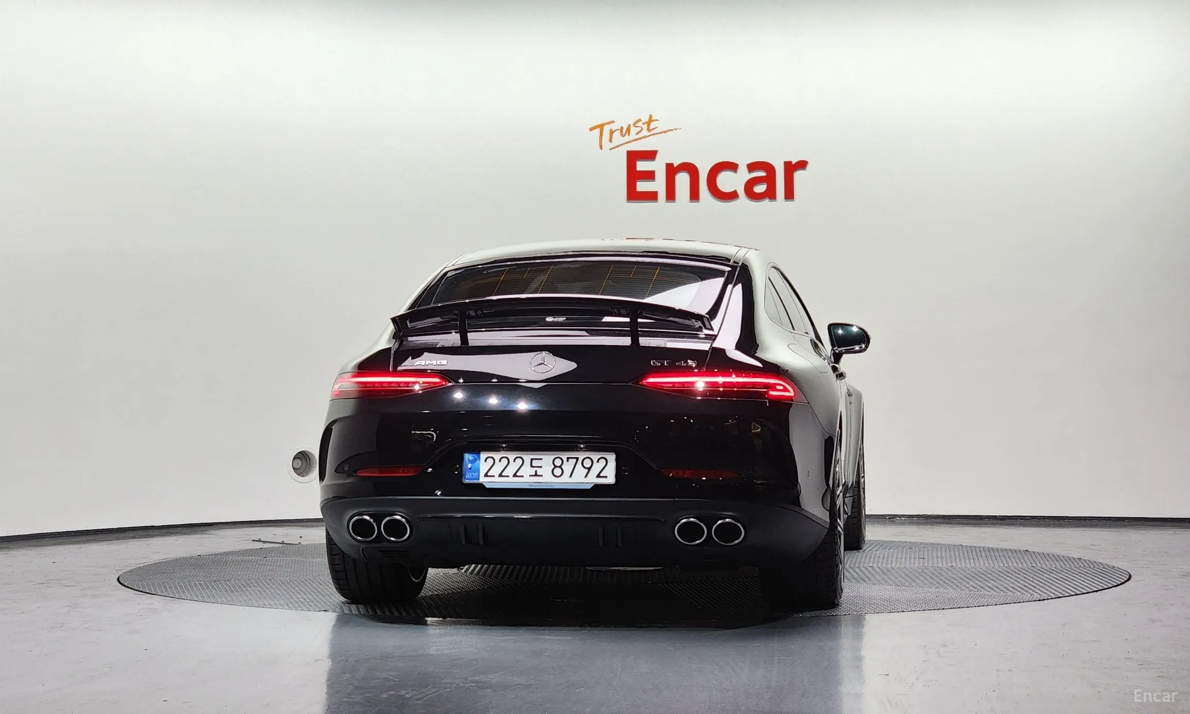 Mercedes Benz AMG GT превью 3