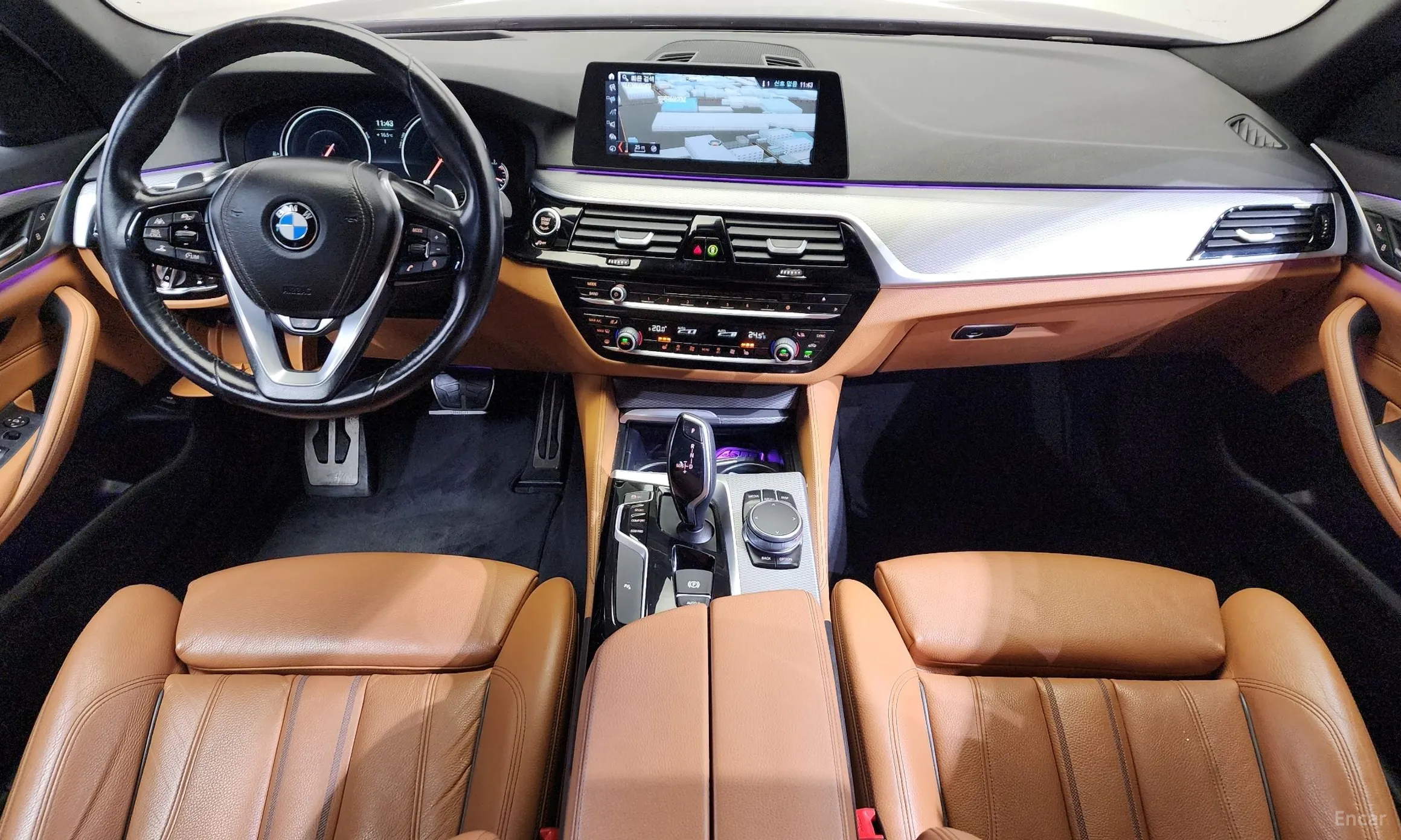 BMW 5 Series (G30) превью 4