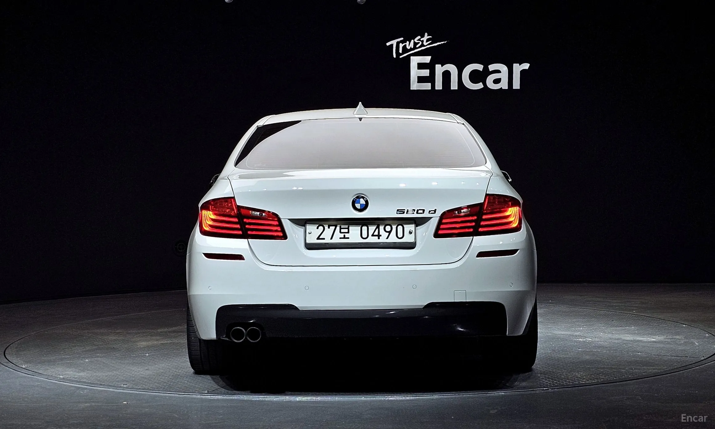 BMW 5 Series (F10) превью 3