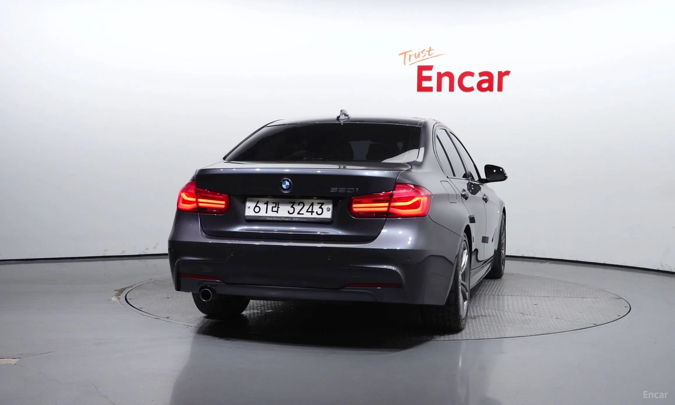 BMW 3 Series (F30) превью 3