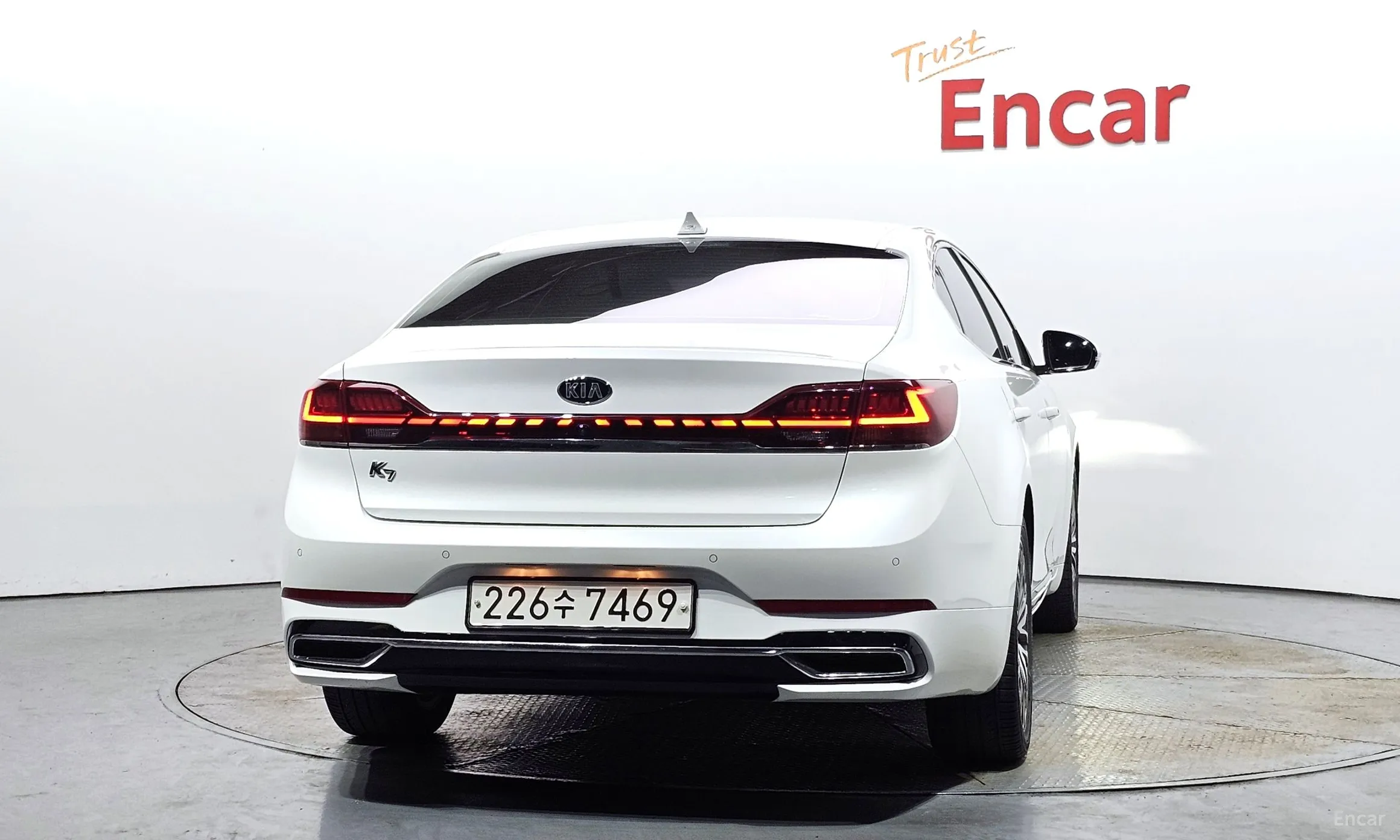 Kia K7 Premier превью 3