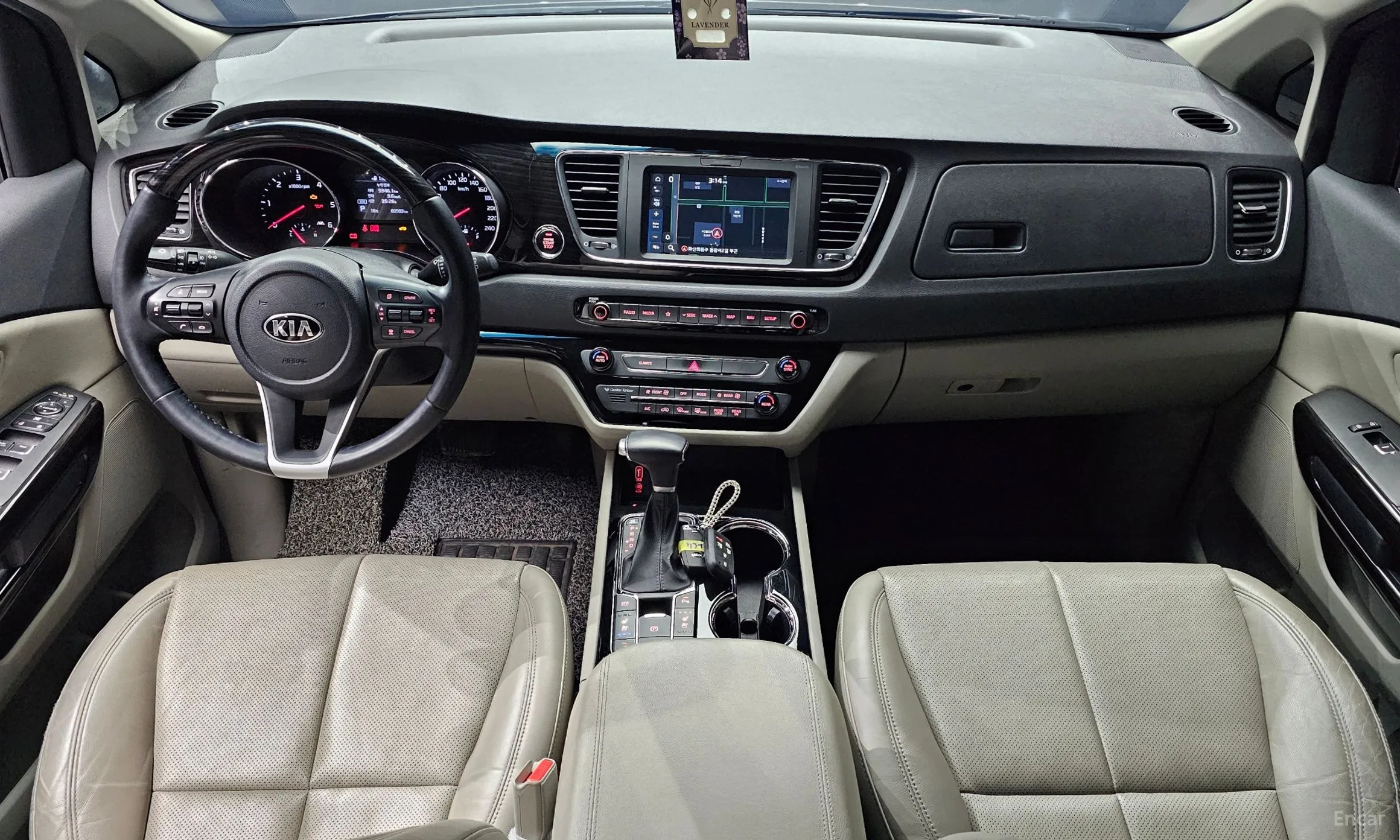 Kia Carnival превью 4