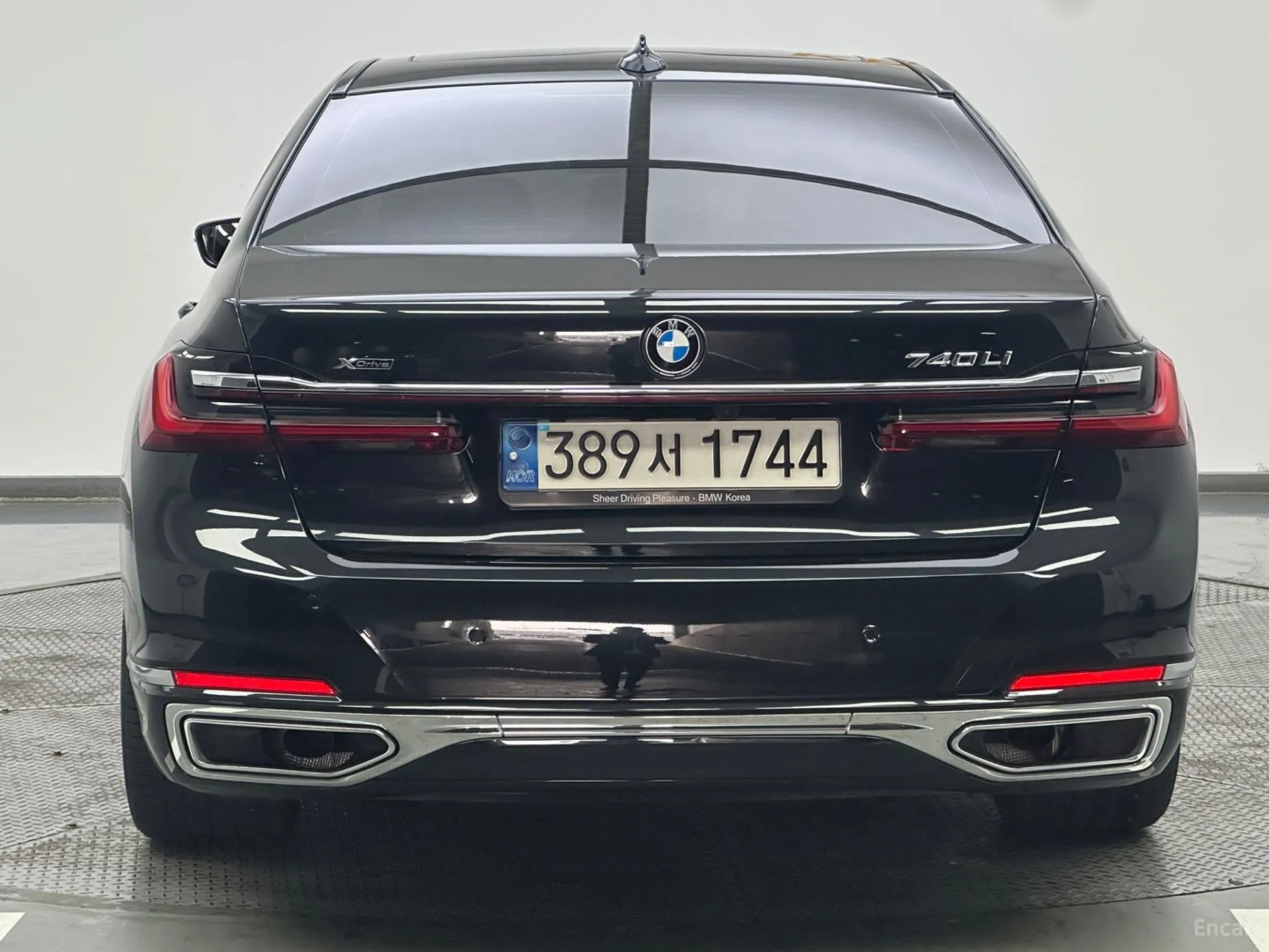 BMW 7 Series (G11) превью 3