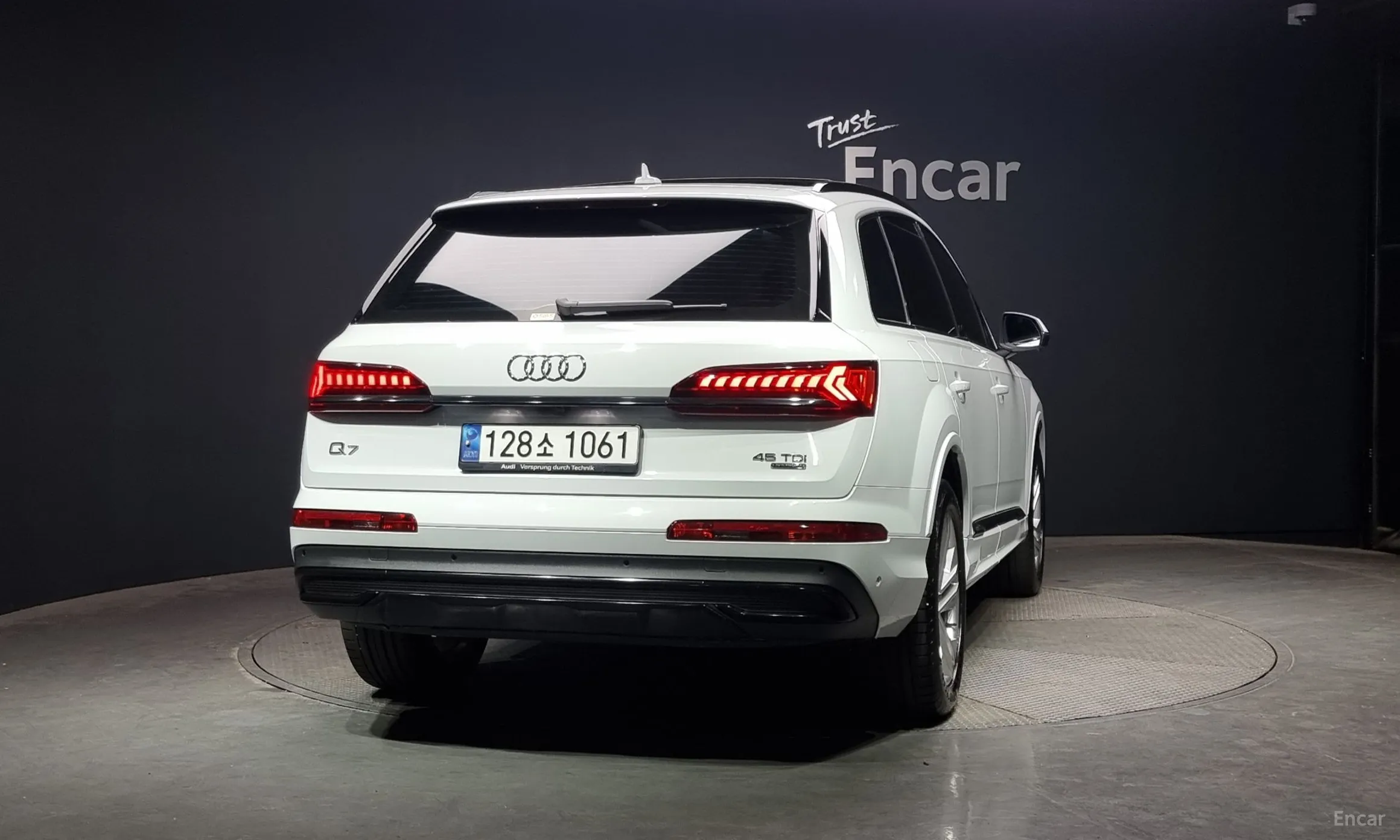 Audi Q7 (4M) превью 3