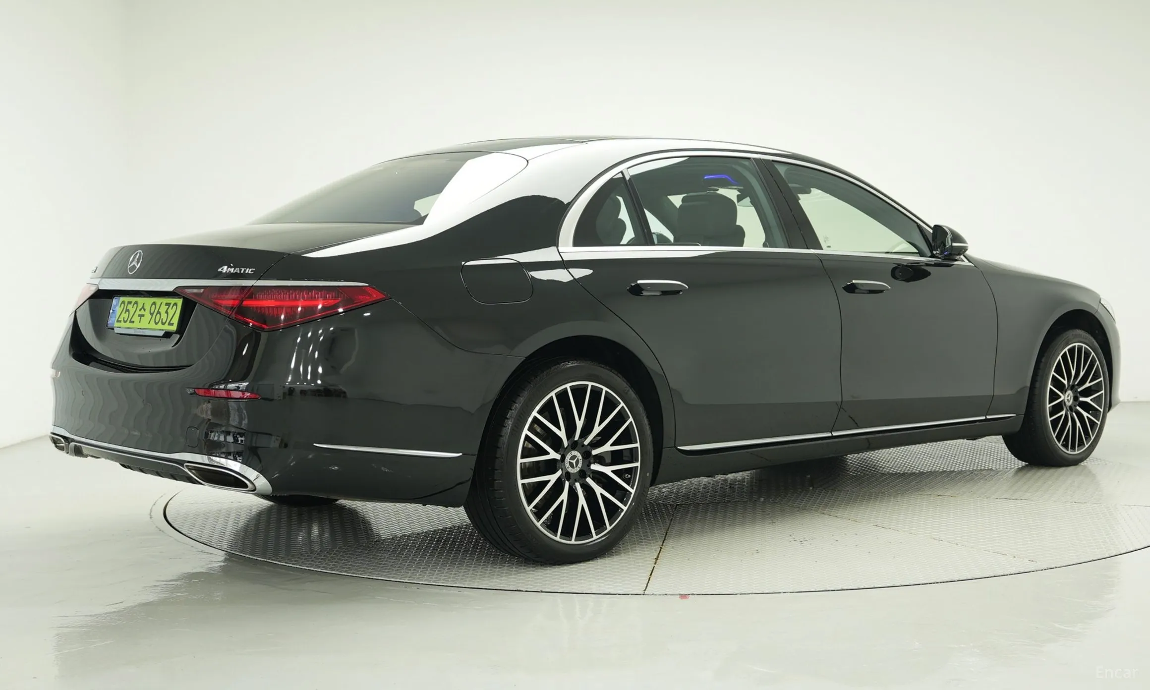 Mercedes Benz S-Class W223