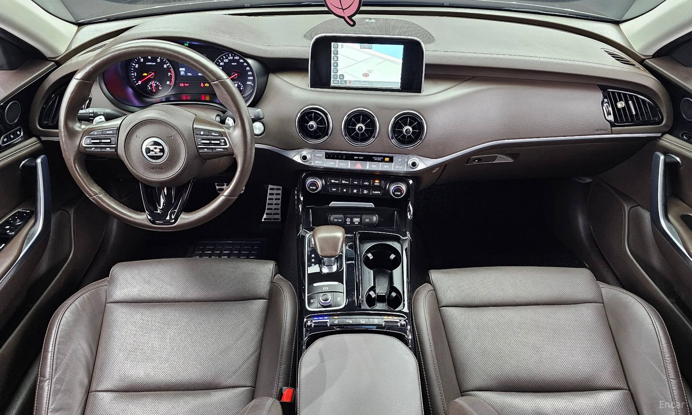 Kia Stinger превью 4