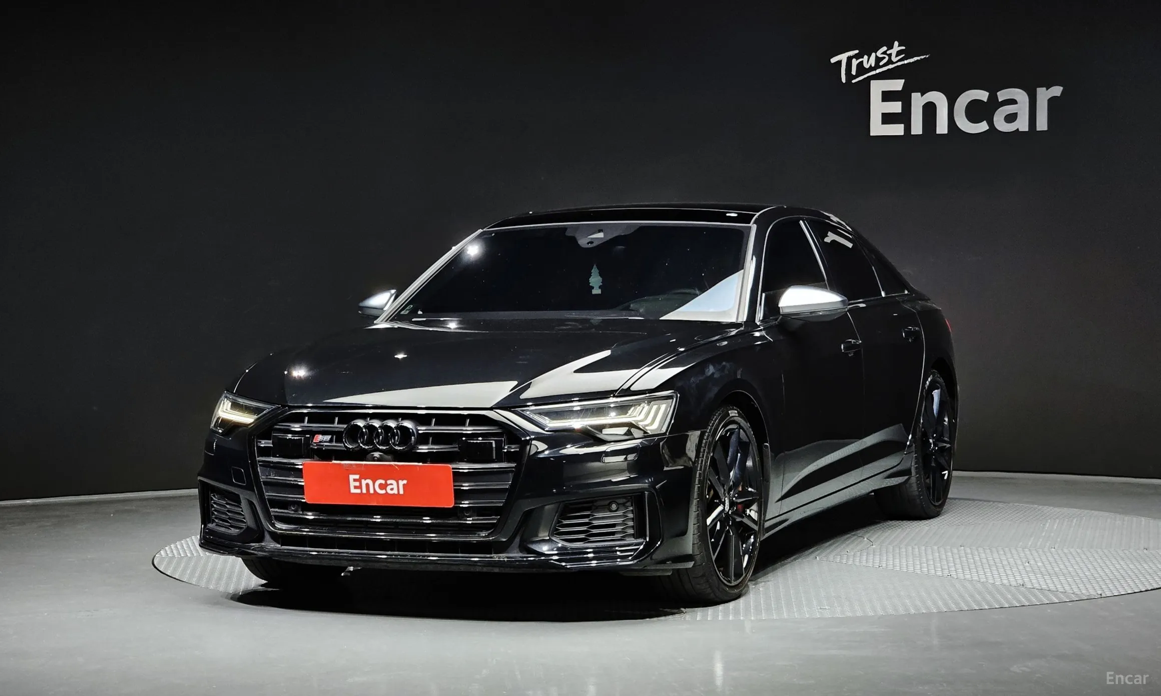 Audi S6 (C8)