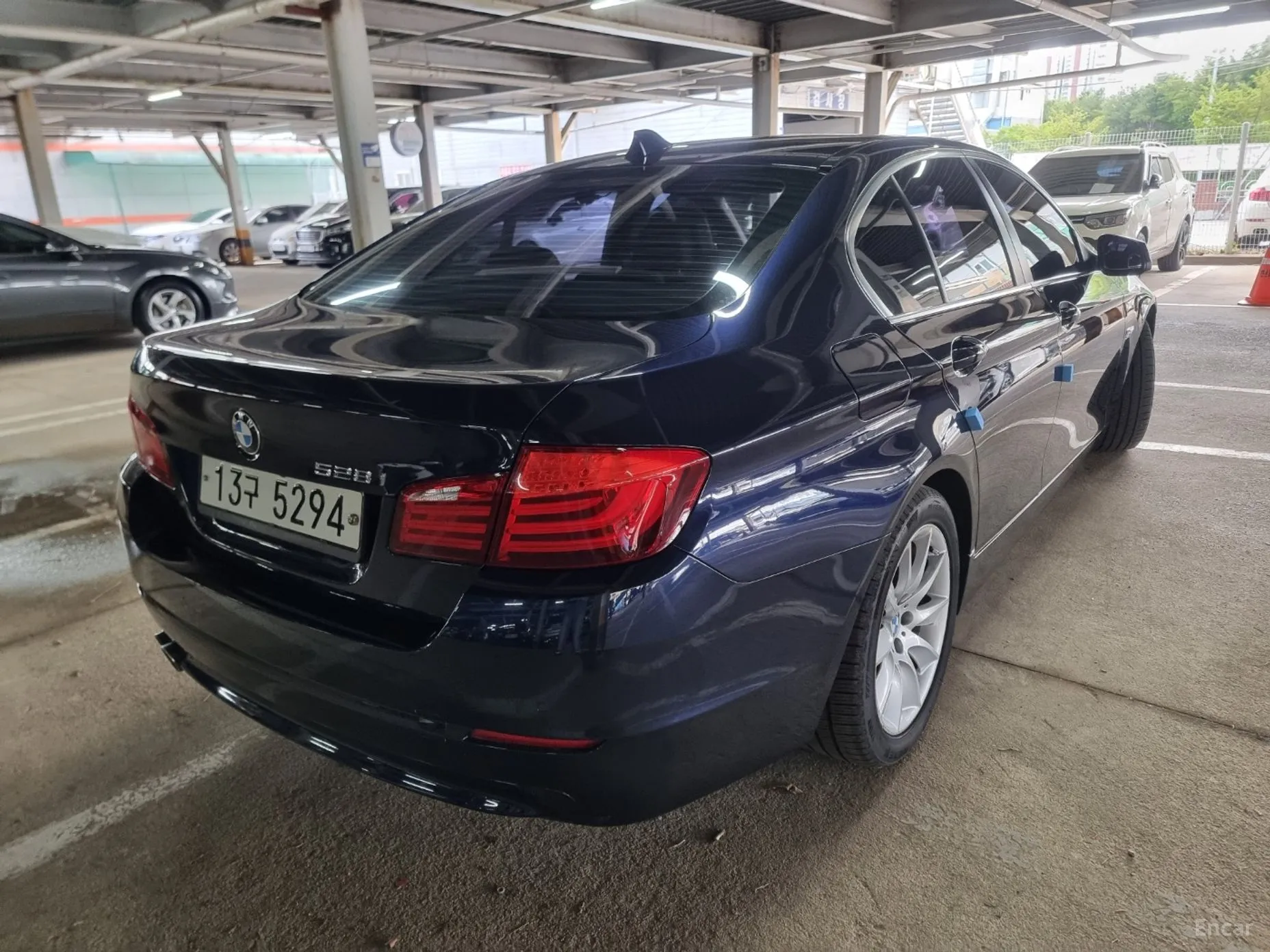 BMW 5 Series (F10) превью 2