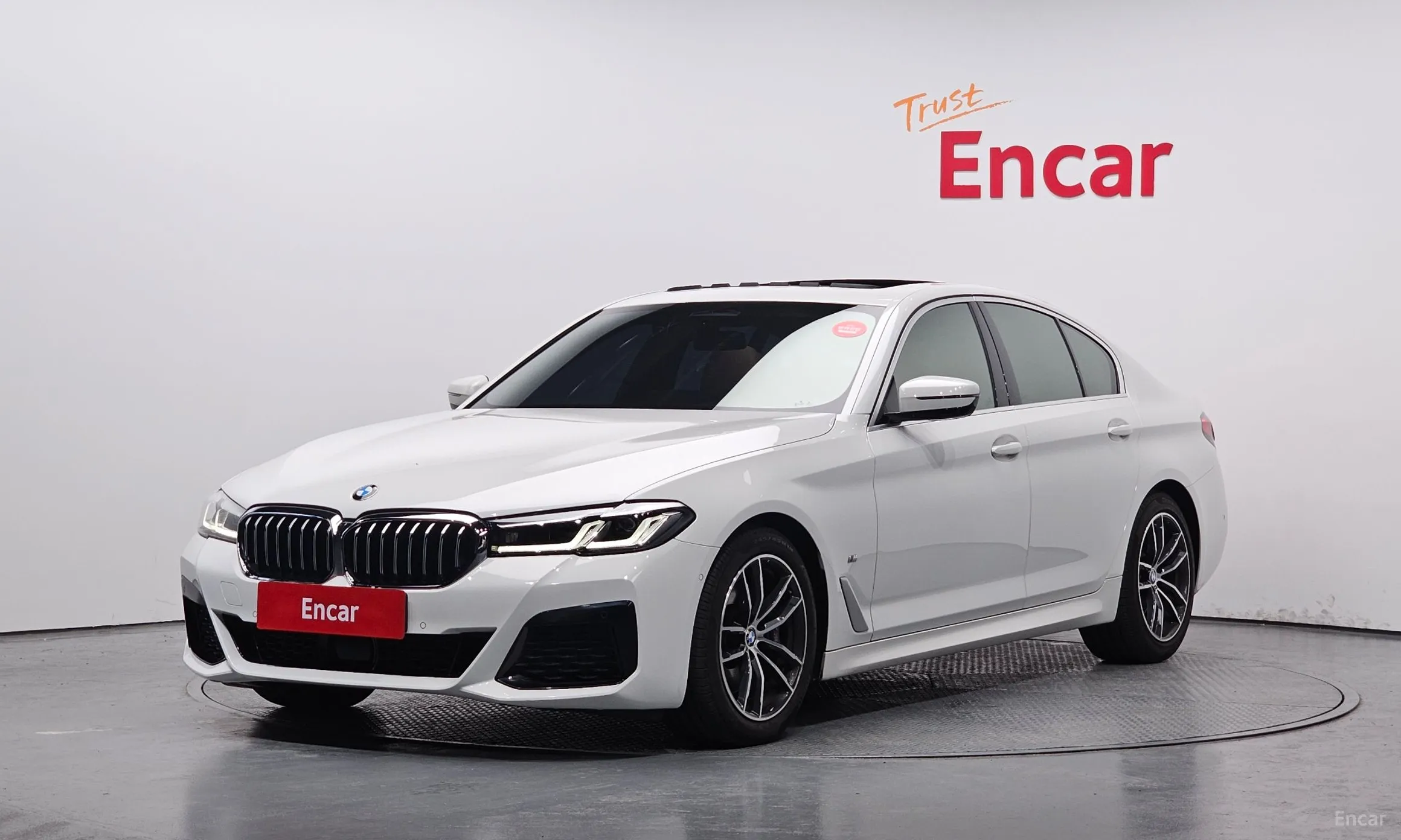 BMW 5 Series (G30)
