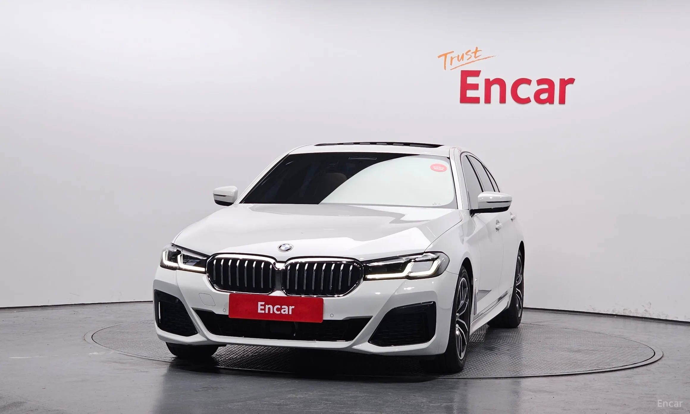 BMW 5 Series (G30)