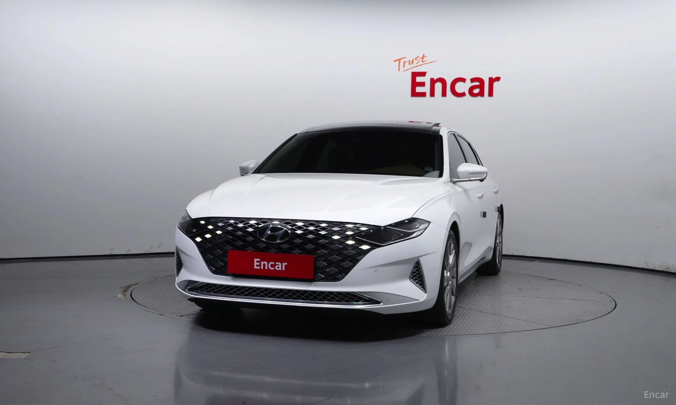 Hyundai Grandeur IG Hybrid
