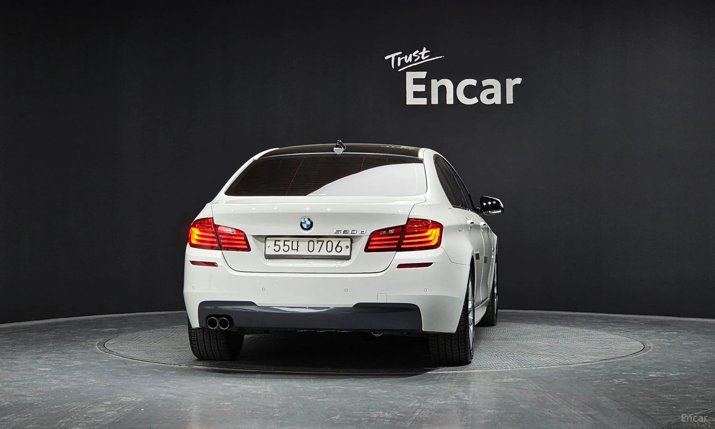 BMW 5 Series (F10) превью 3