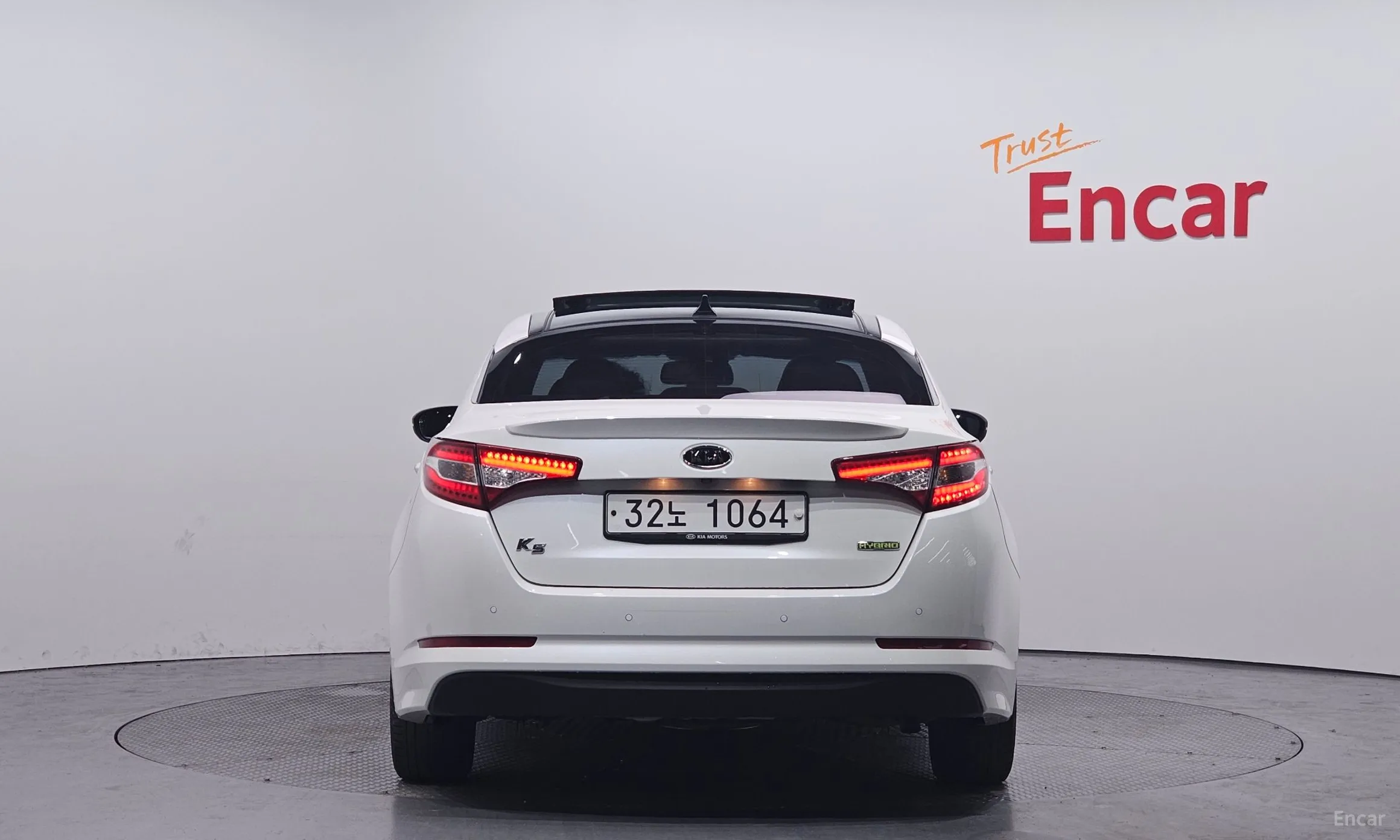 Kia K5 Hybrid превью 3