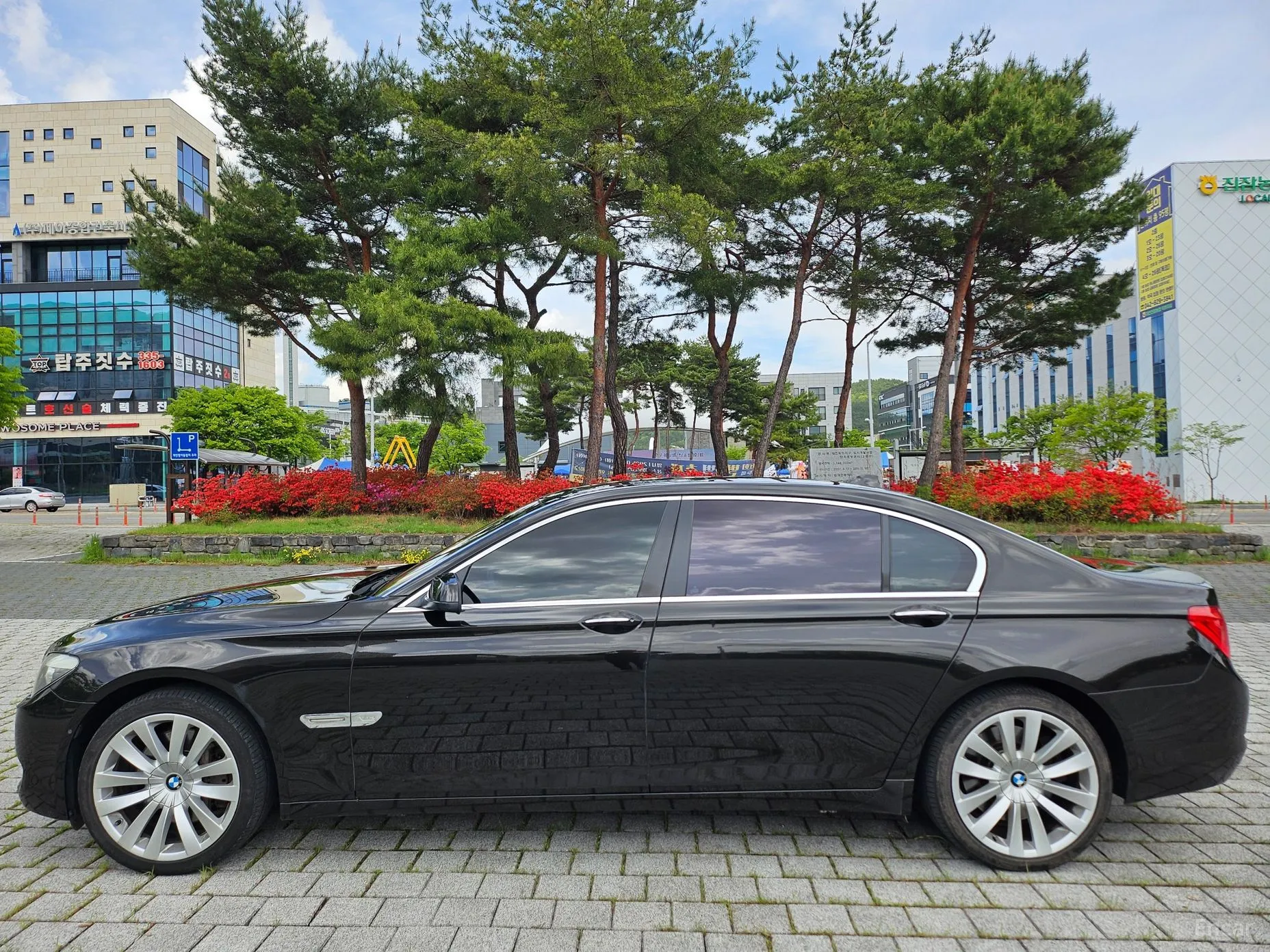 BMW 7 Series (F01) превью 3