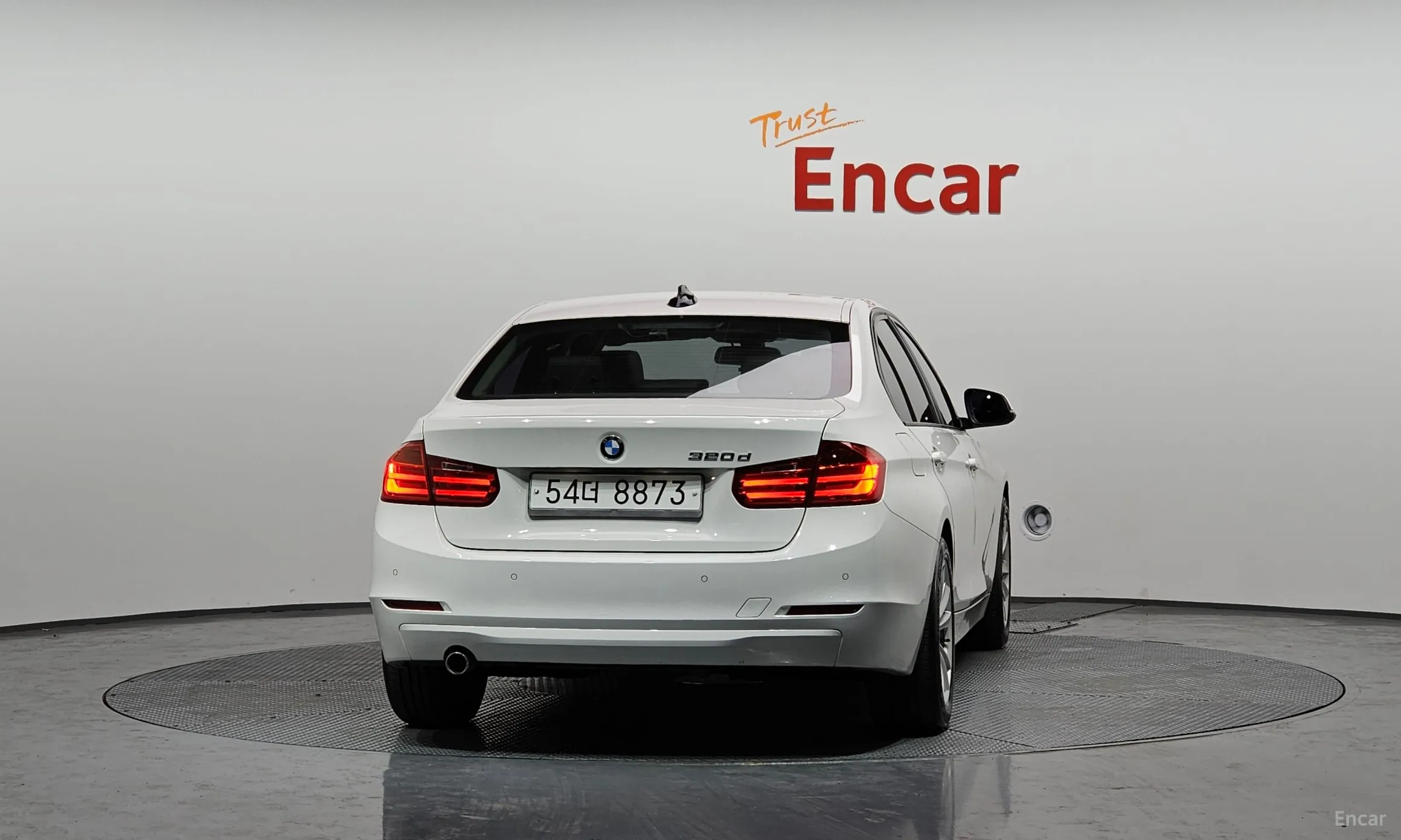 BMW 3 Series (F30) превью 3
