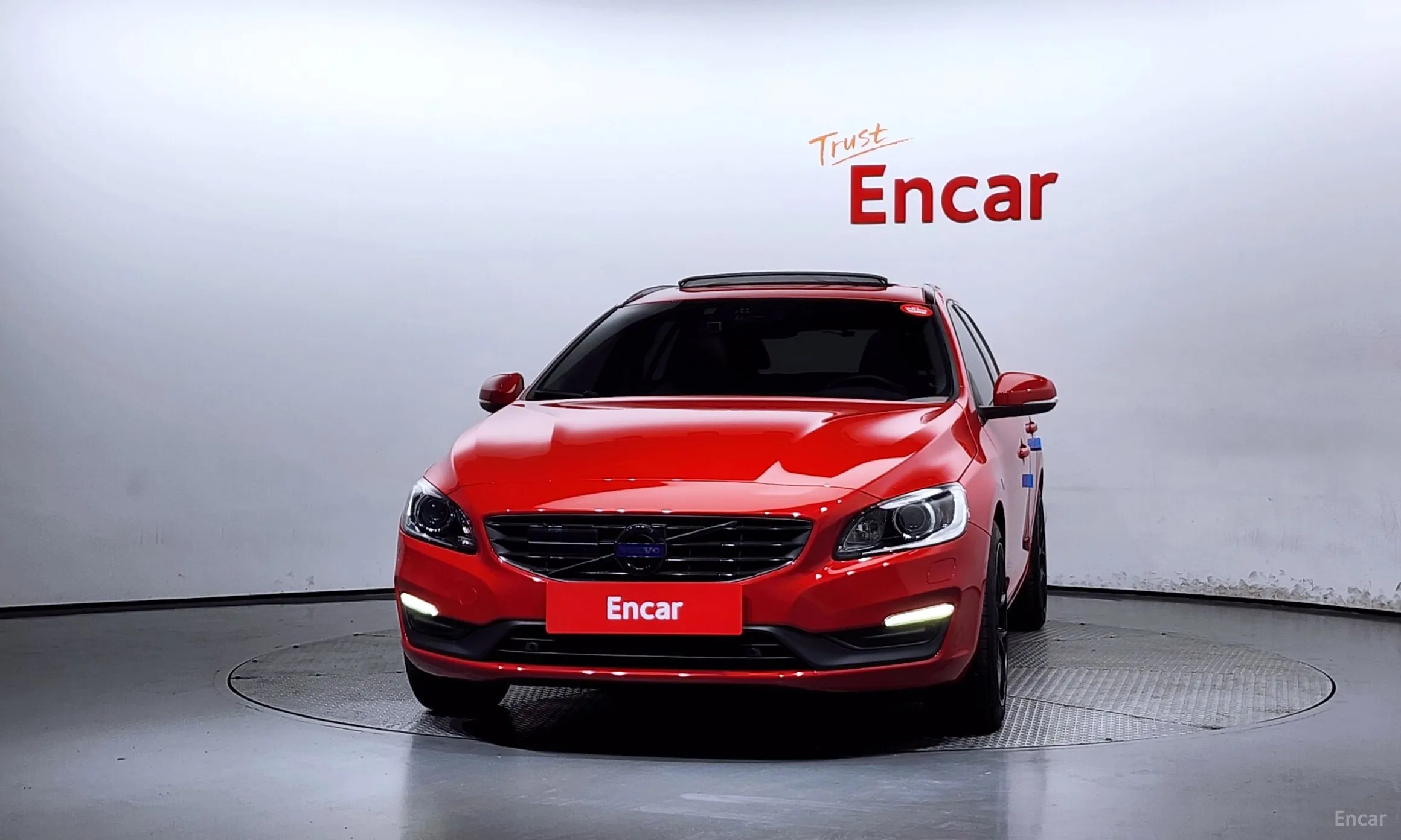 Volvo V60 превью 3
