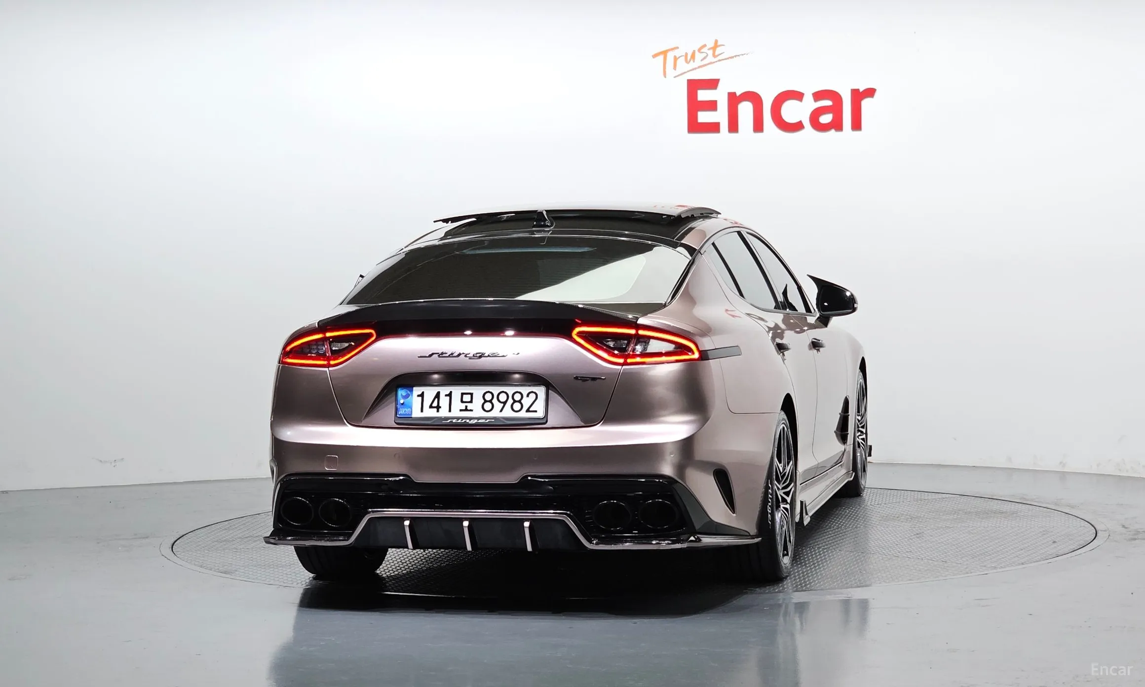 Kia Stinger превью 3