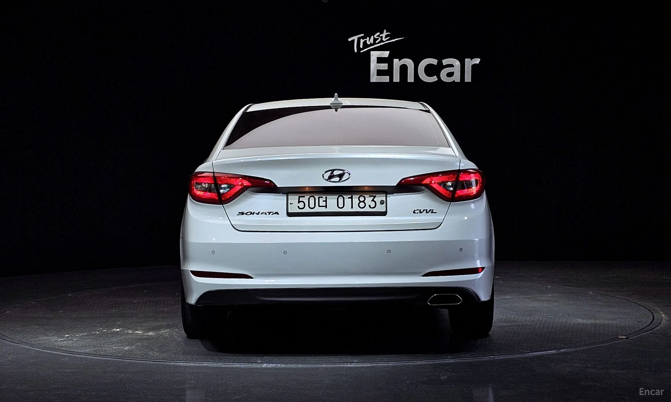 Hyundai LF Sonata превью 3