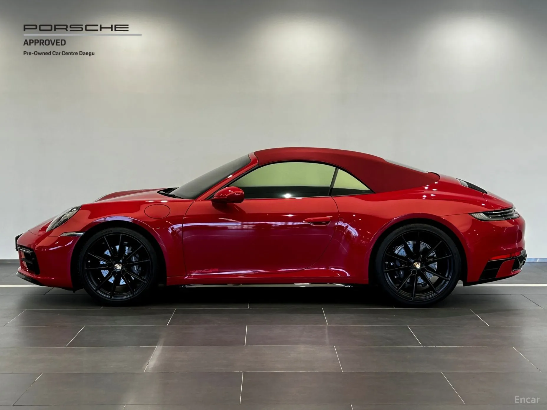 Porsche 911 (992)