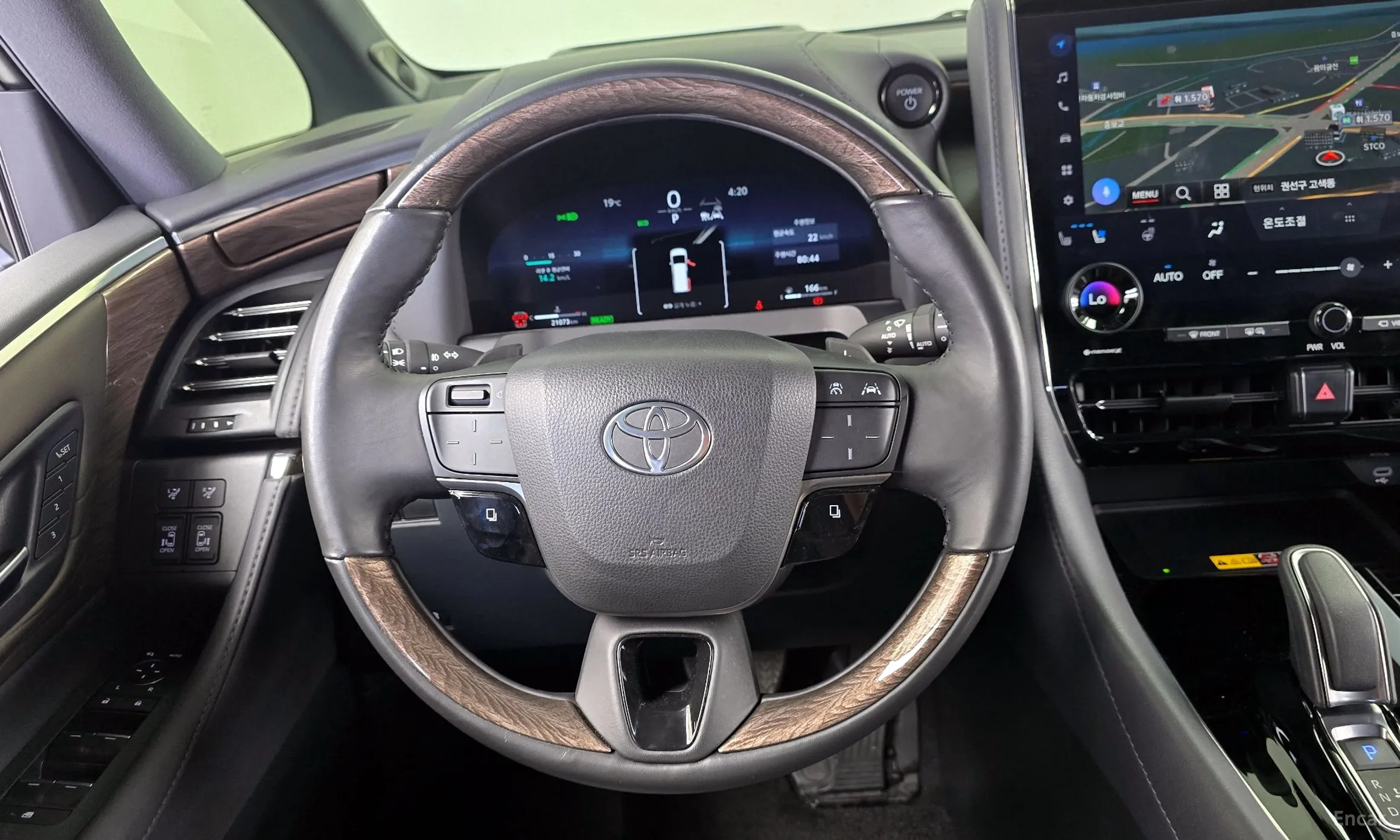 Toyota Alphard 4th Generation превью 13