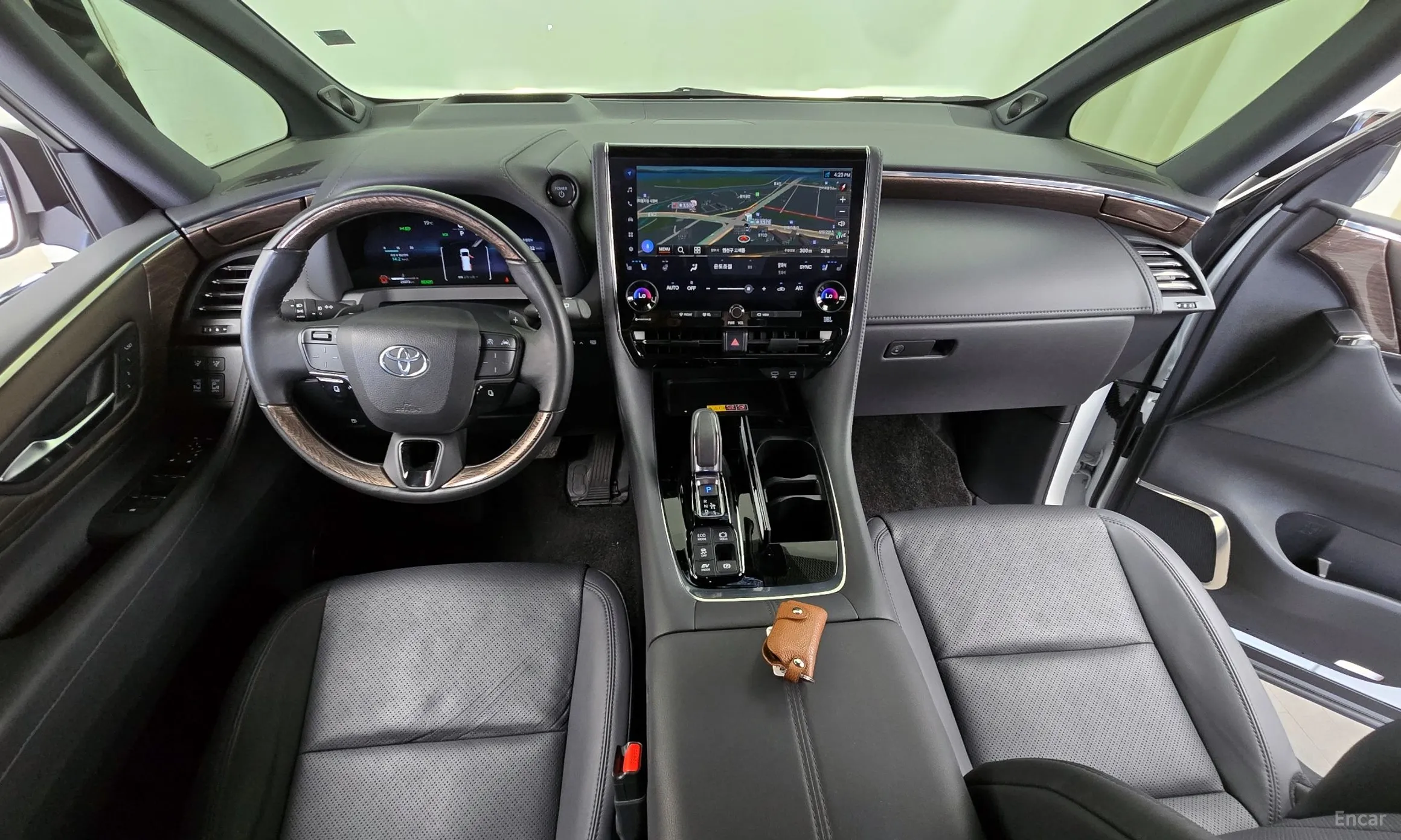 Toyota Alphard 4th Generation превью 7