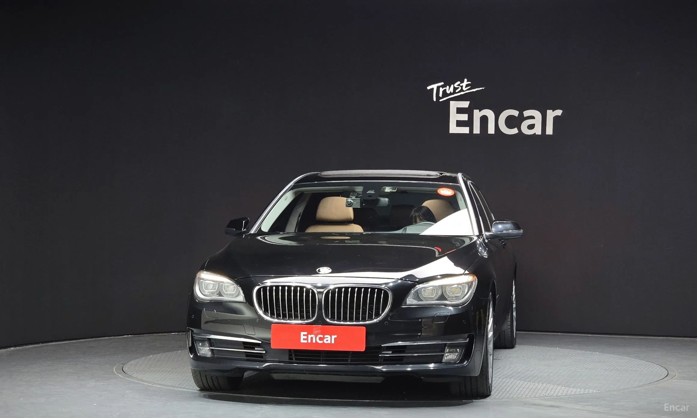 BMW 7 Series (F01) превью 2